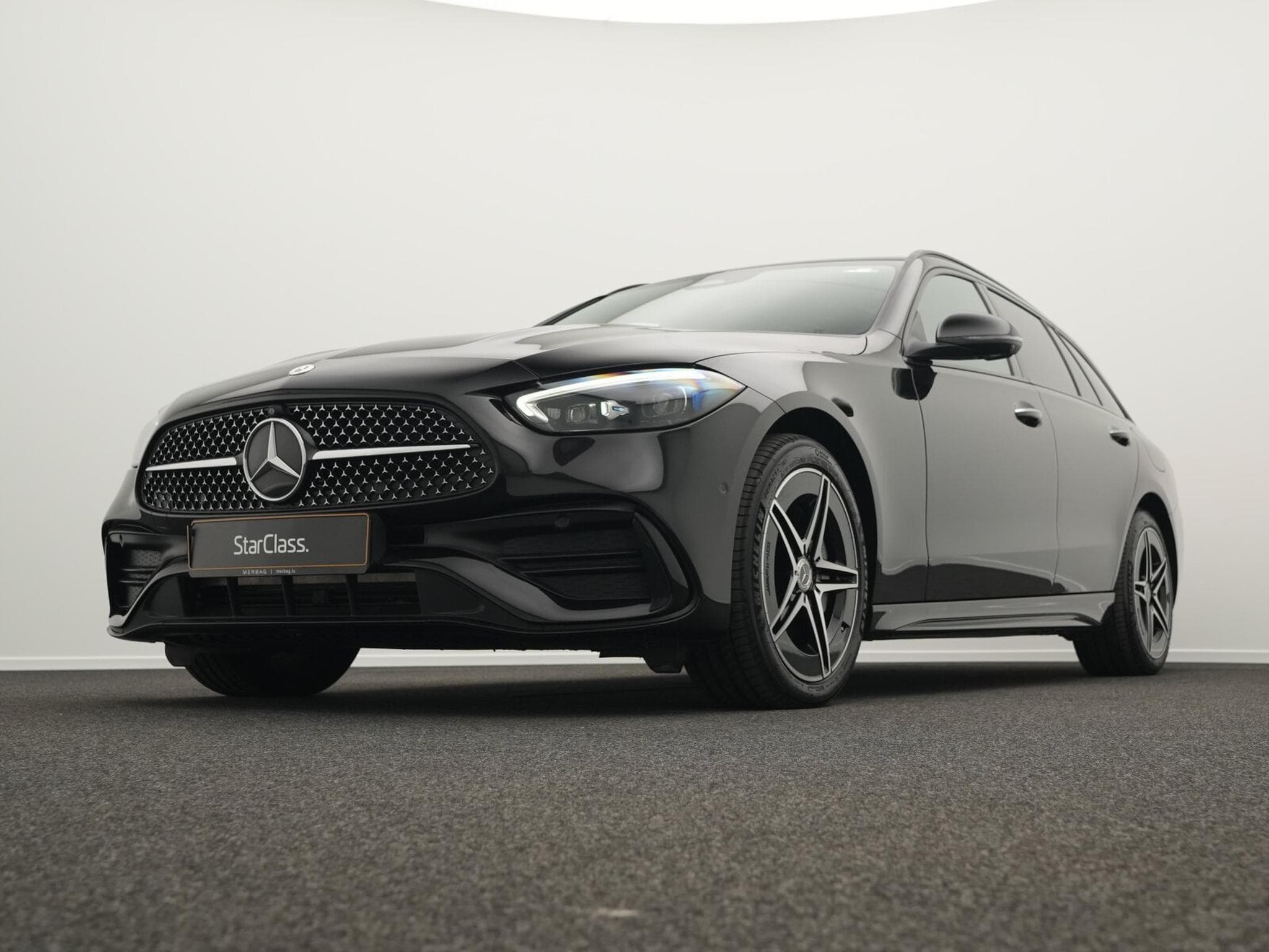 Mercedes C 300 e T AMG-Line Digital+360°+Night+EasyPack (2023) - Foto 8