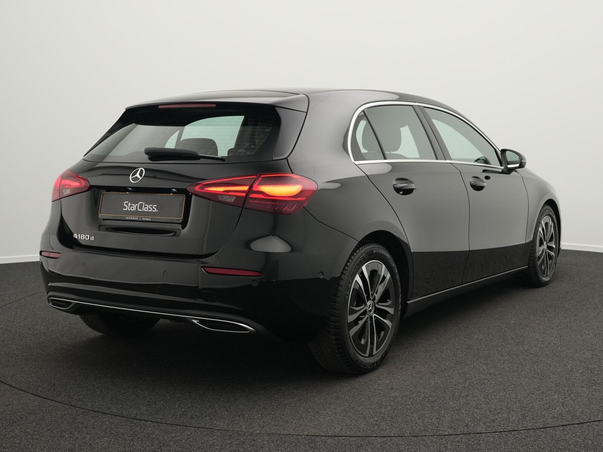 Mercedes A 180 d Progressive LED+Kamera+MBUX+Apple (2025) - Foto 3