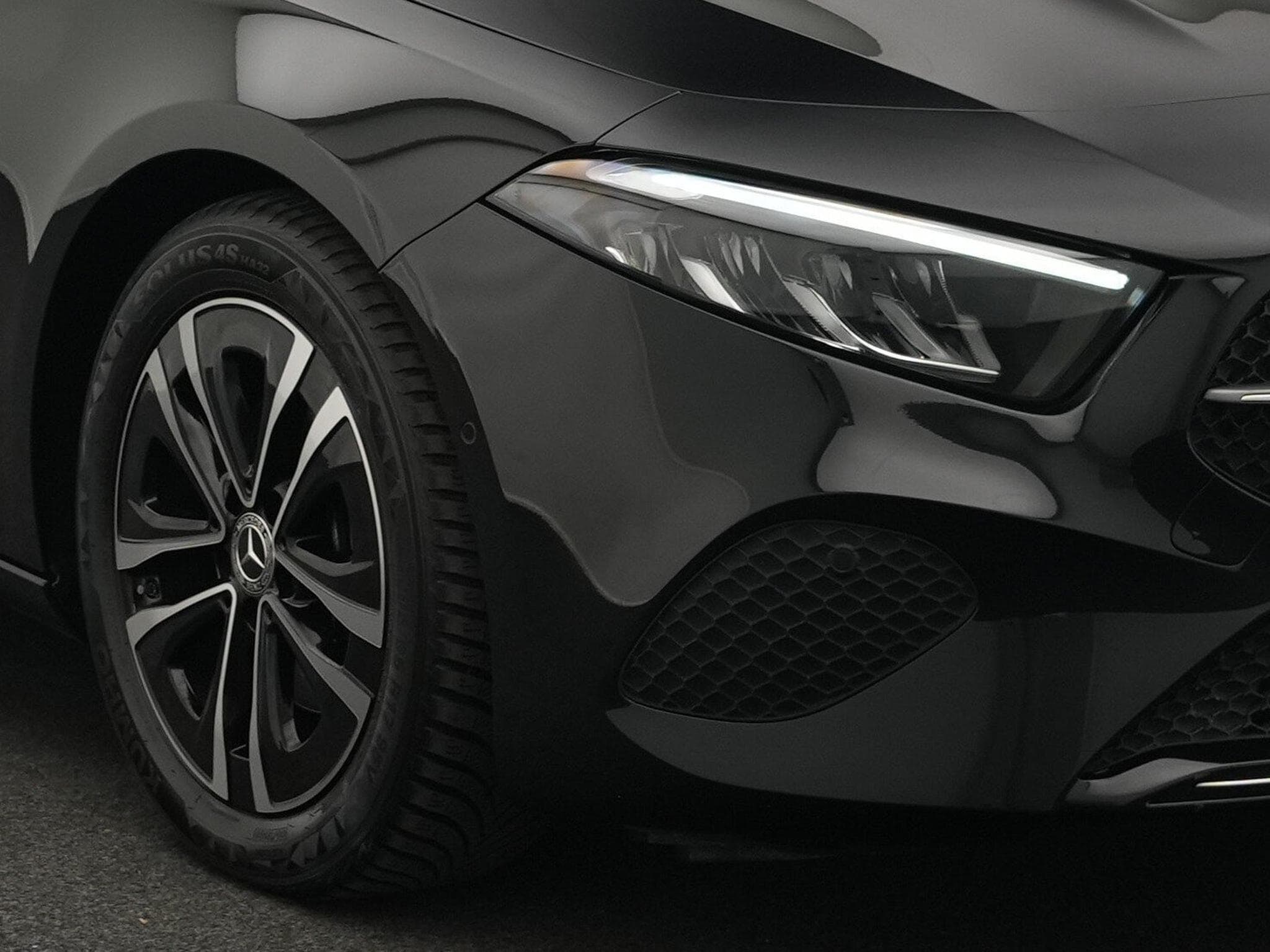 Mercedes A 180 d Progressive LED+Kamera+MBUX+Apple (2025) - Foto 7