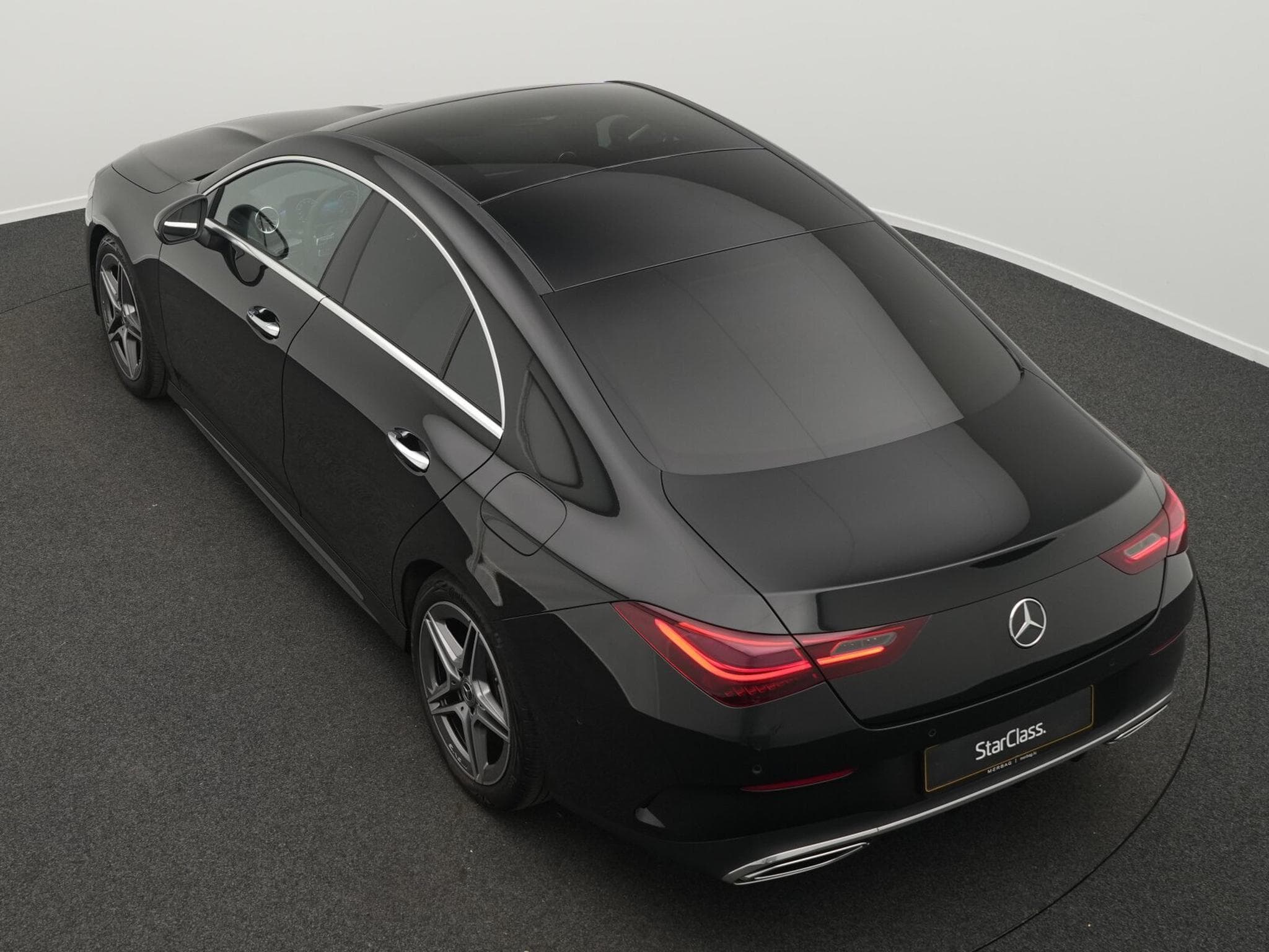 Mercedes CLA 180 AMG-Line Cpe Multi+Pano+AHK+MBUX+Apple (2024) - Foto 13