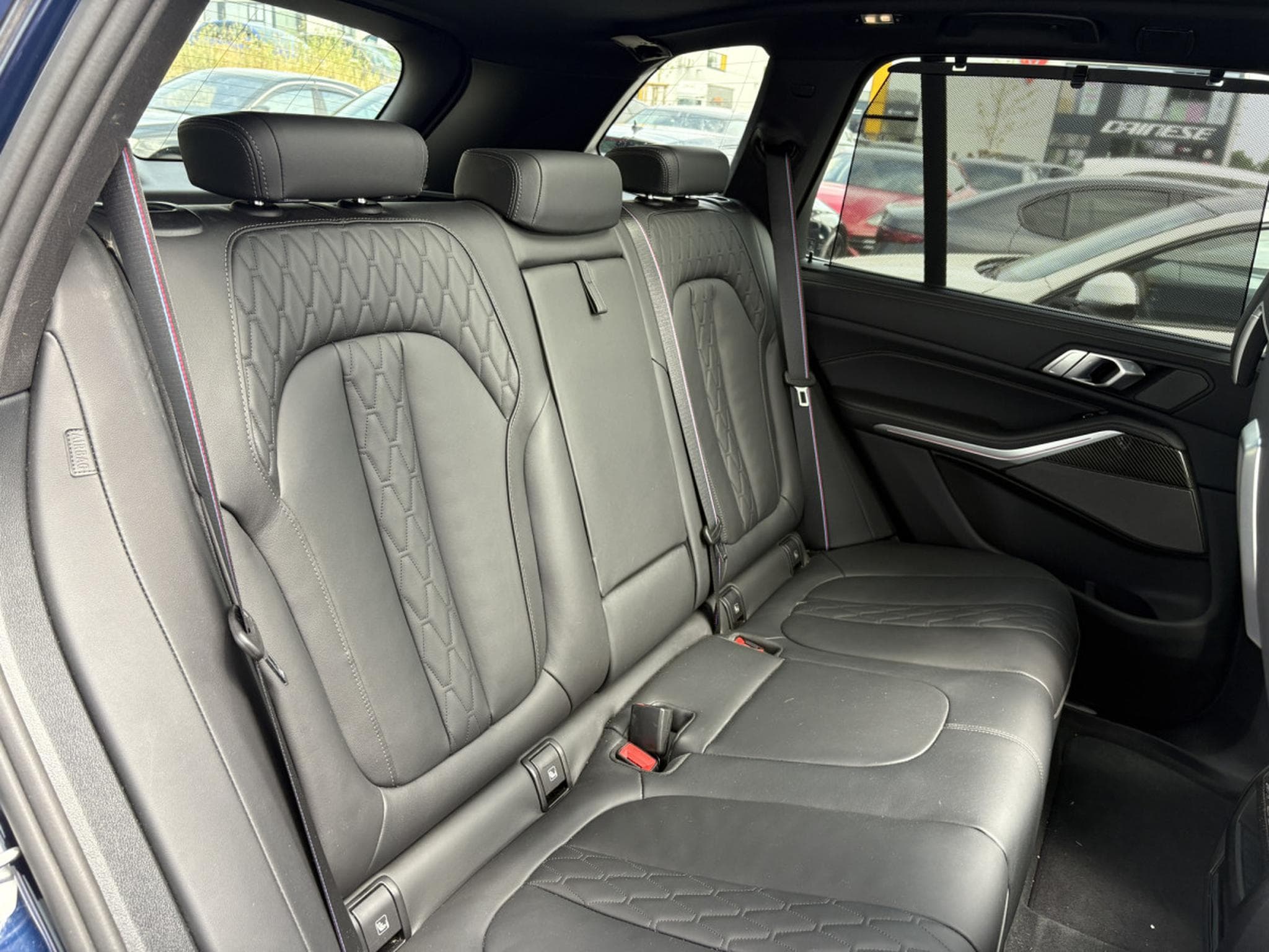 BMW X5 BMW X5 xDrive50e M Sport Pro –M SPORT SEATS - Individual Tan (2025) - Photo 12