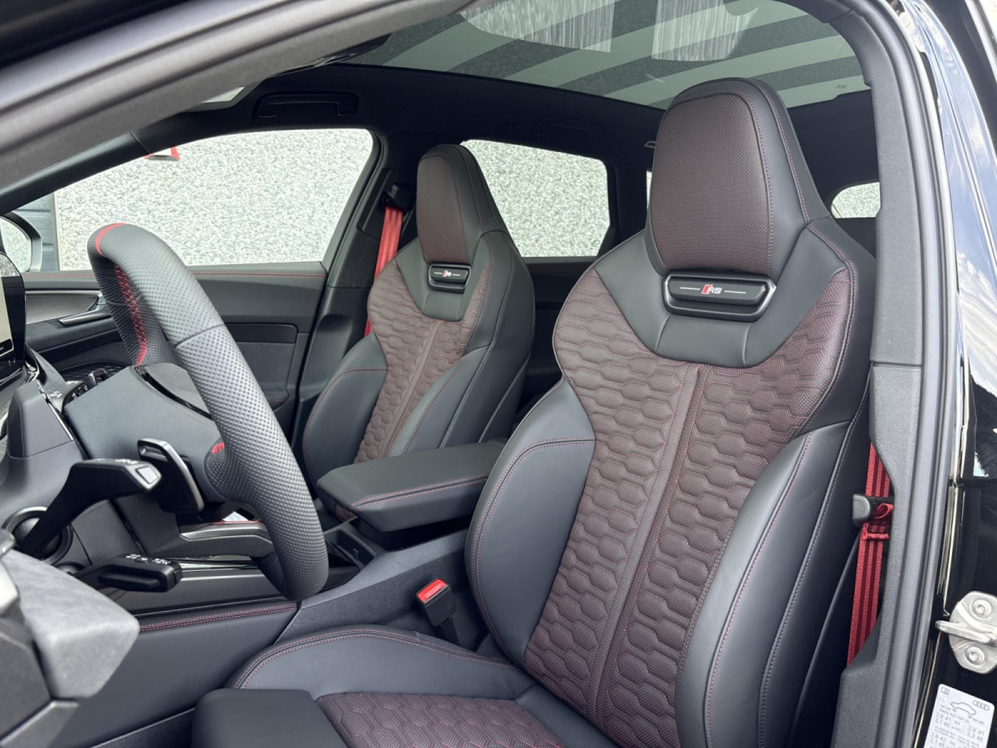 Audi RS5 Audi RS5 Avant Performance Facelift – Carbone_Céramique – RS (2026) - Photo 23
