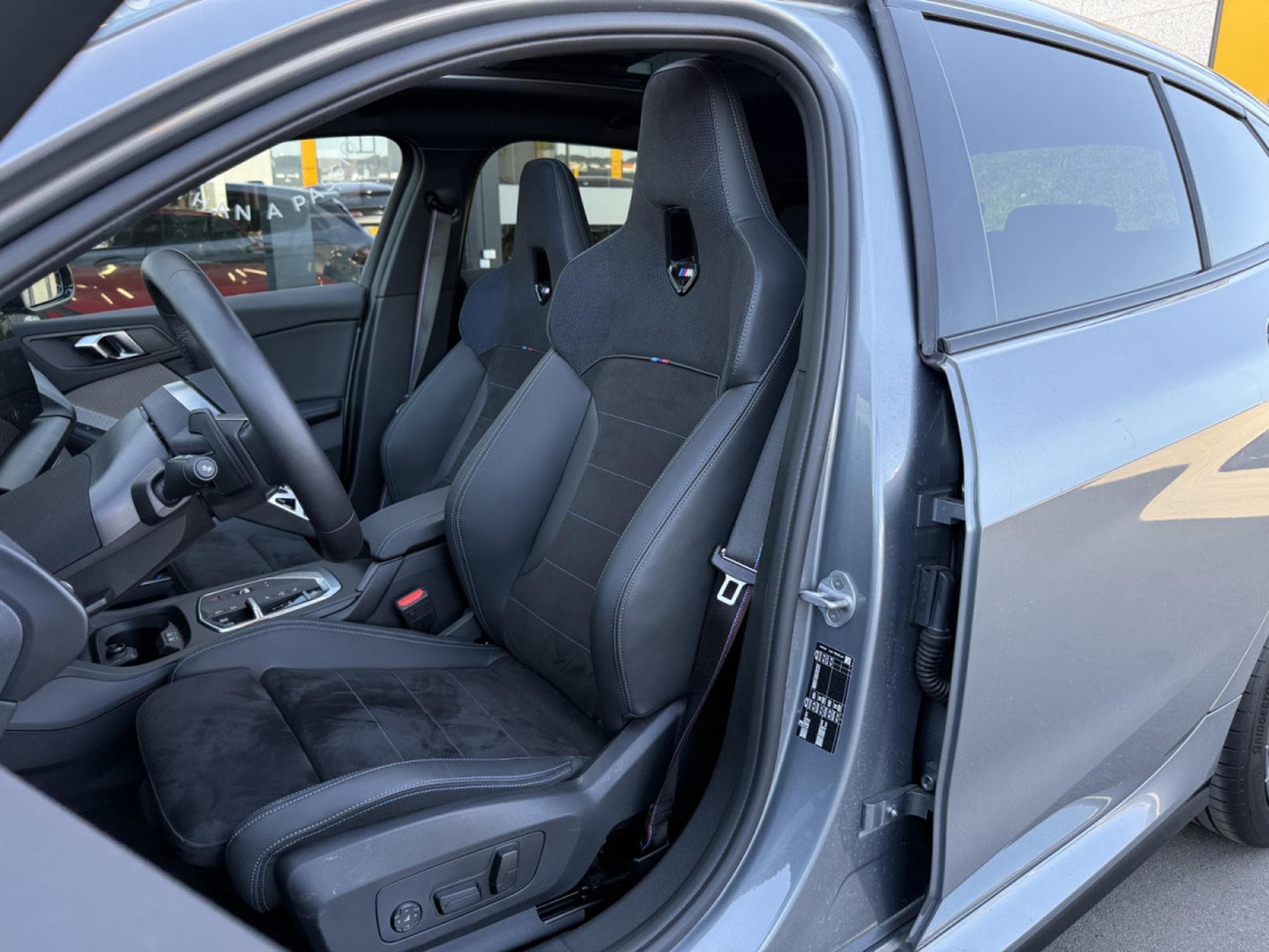 BMW 120 I M SPORT / M SEATS/ (2025) - Photo 13