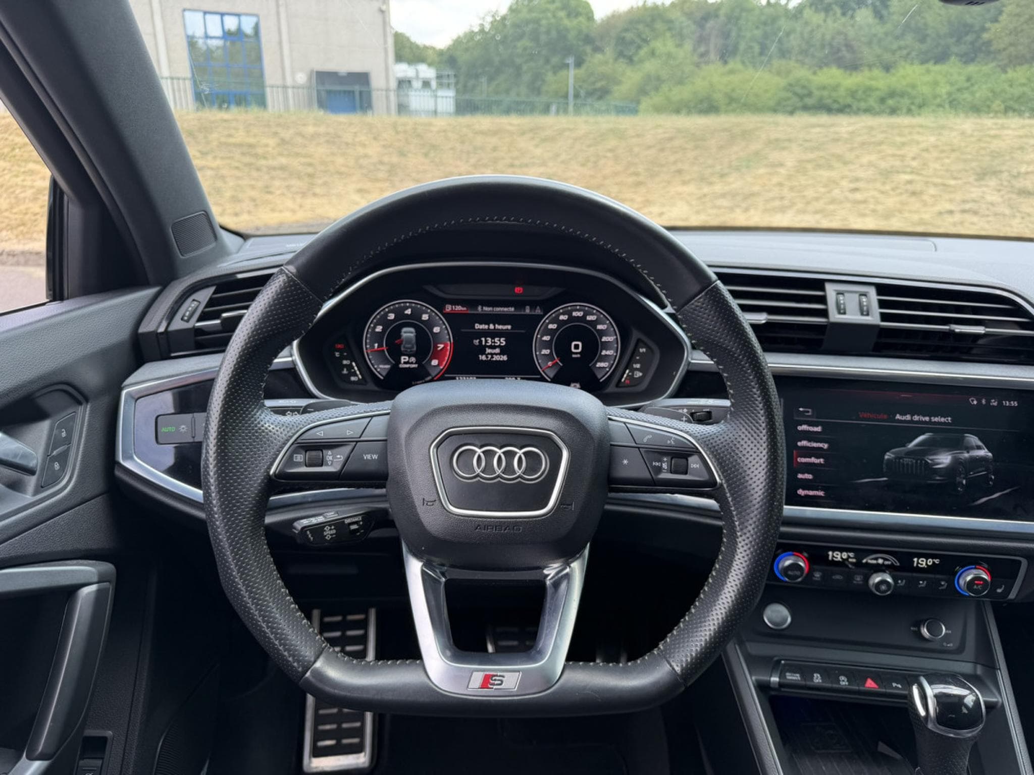 Audi Q3 S-Line 45 TFSI Quattro S Tronic - B&O - Panoramic Roof - Mat (2019) - Photo 10