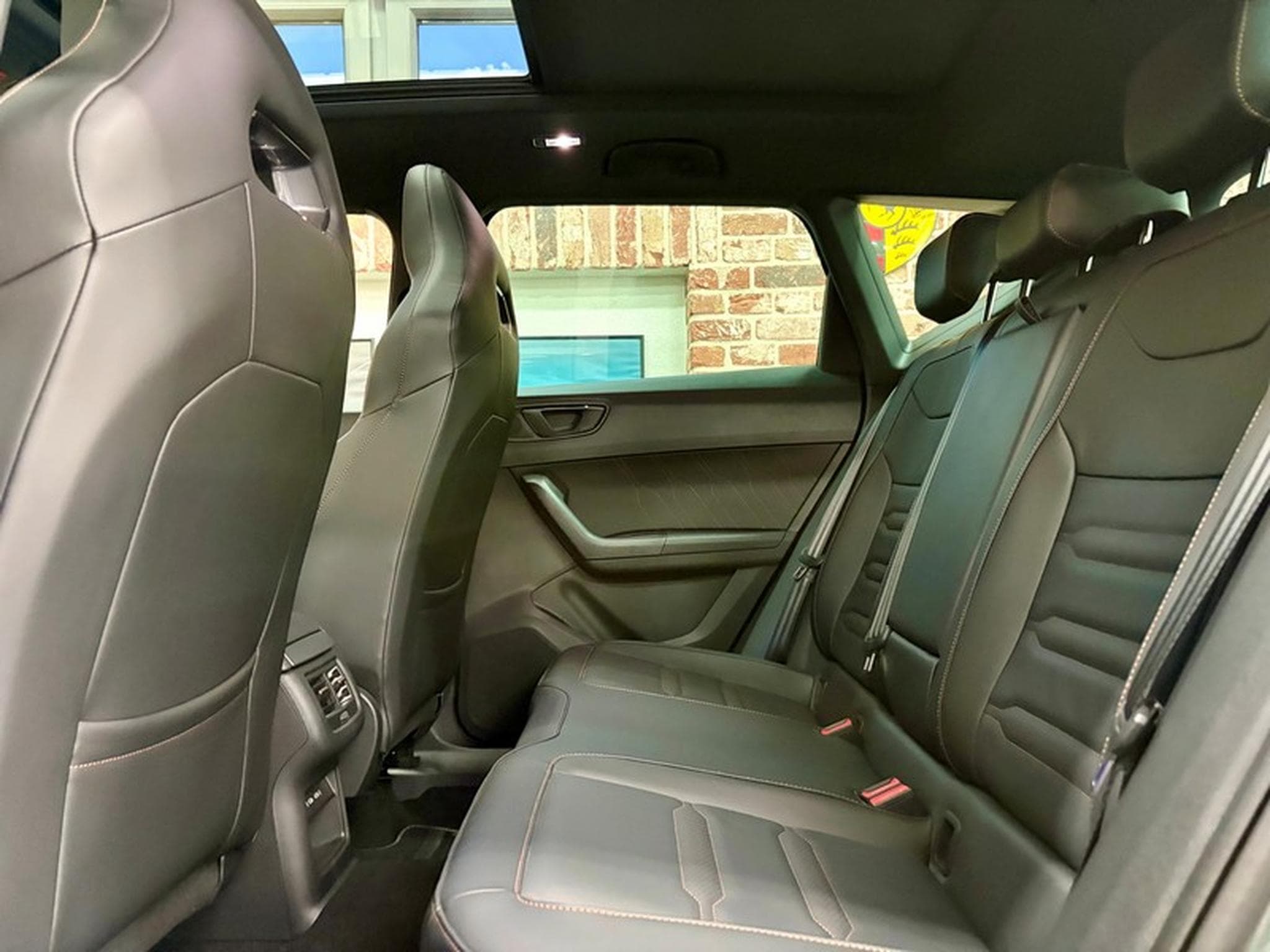 Cupra Ateca Ateca 2.0 TSi 190cv Auto 4x4 Cuir/ToitO/ACC/Cam/ALU19 (2025) - Photo 6