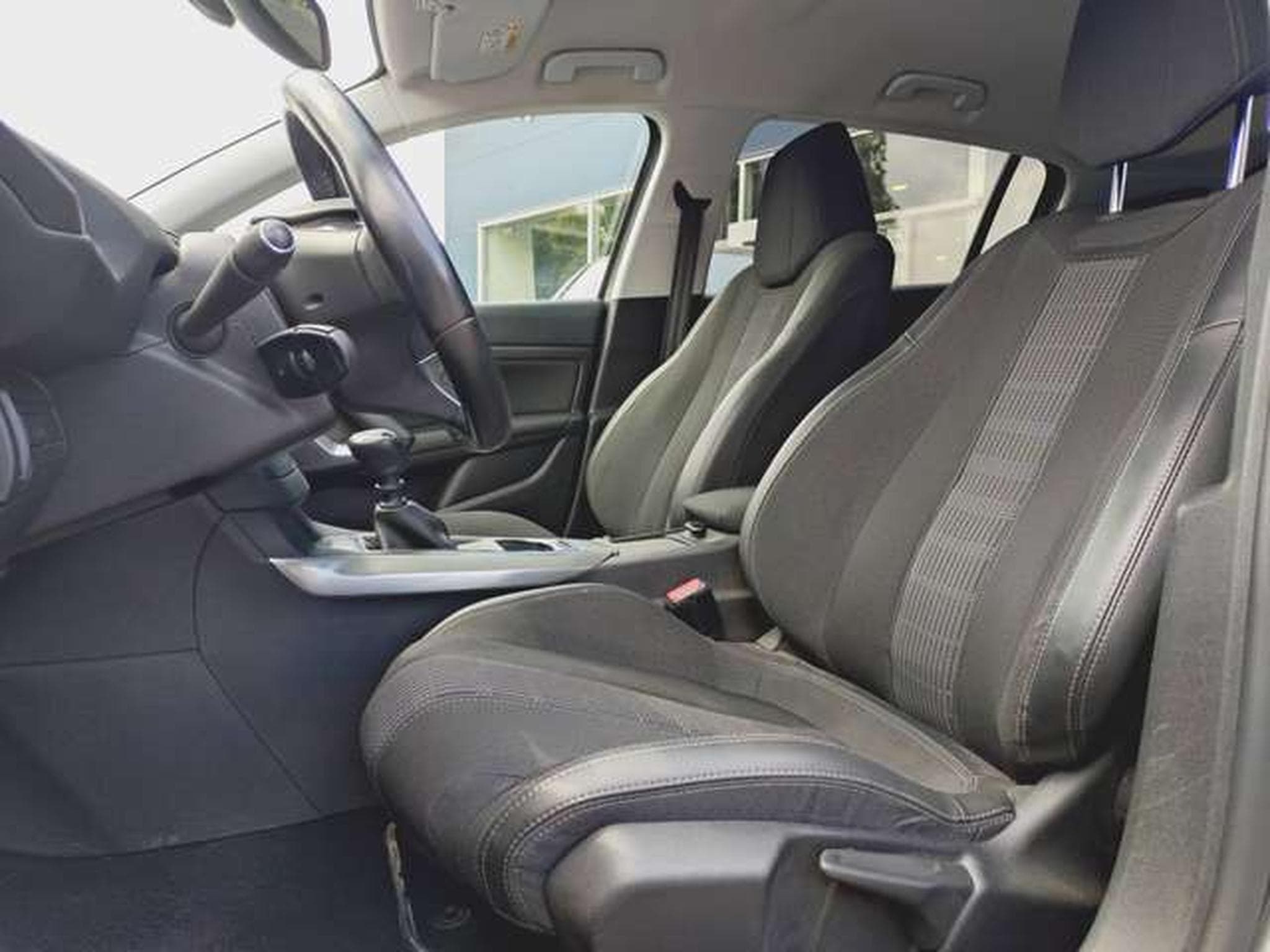 Peugeot 308 Allure (2021) - Foto 3