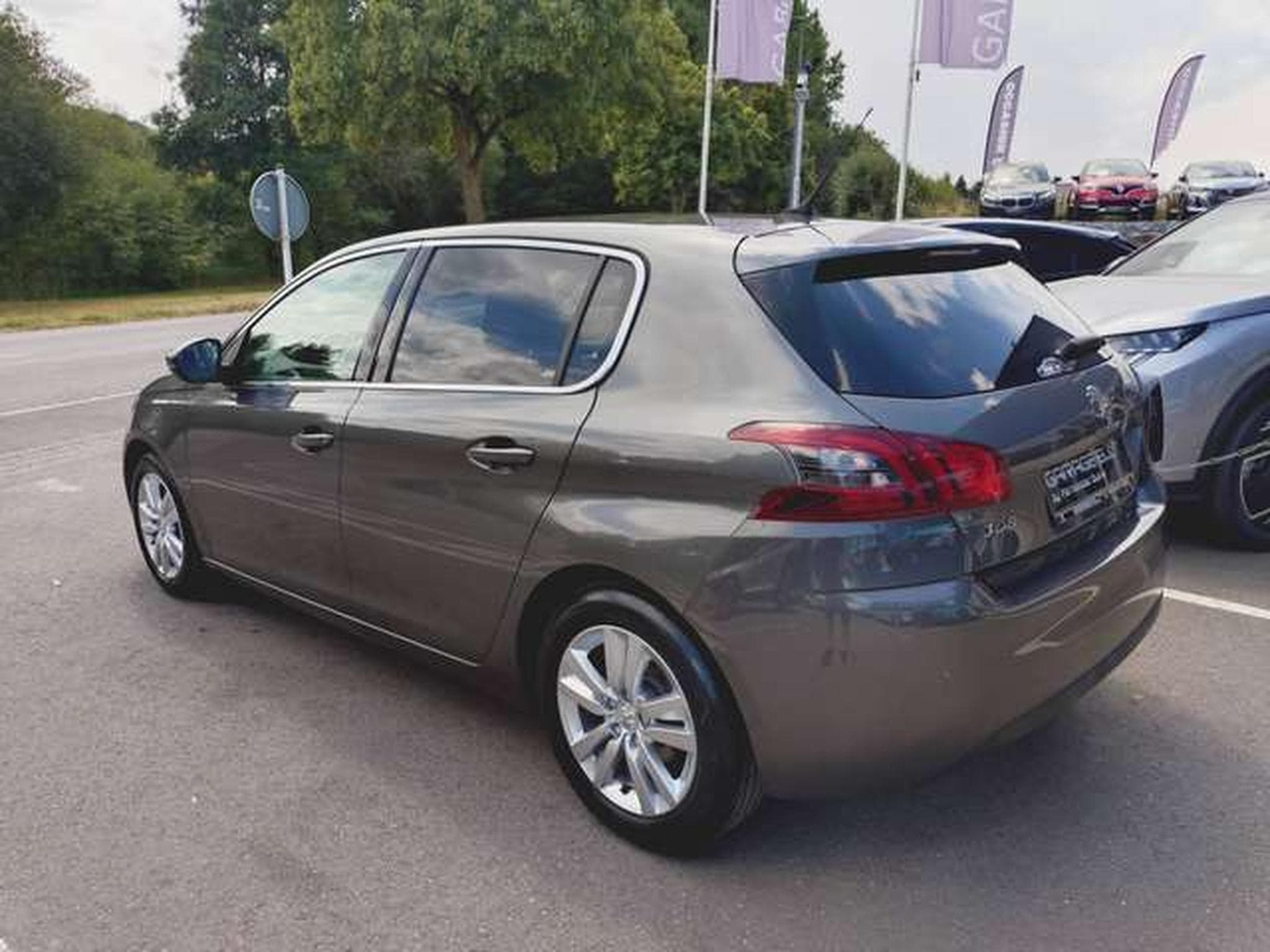 Peugeot 308 Allure (2021) - Foto 5