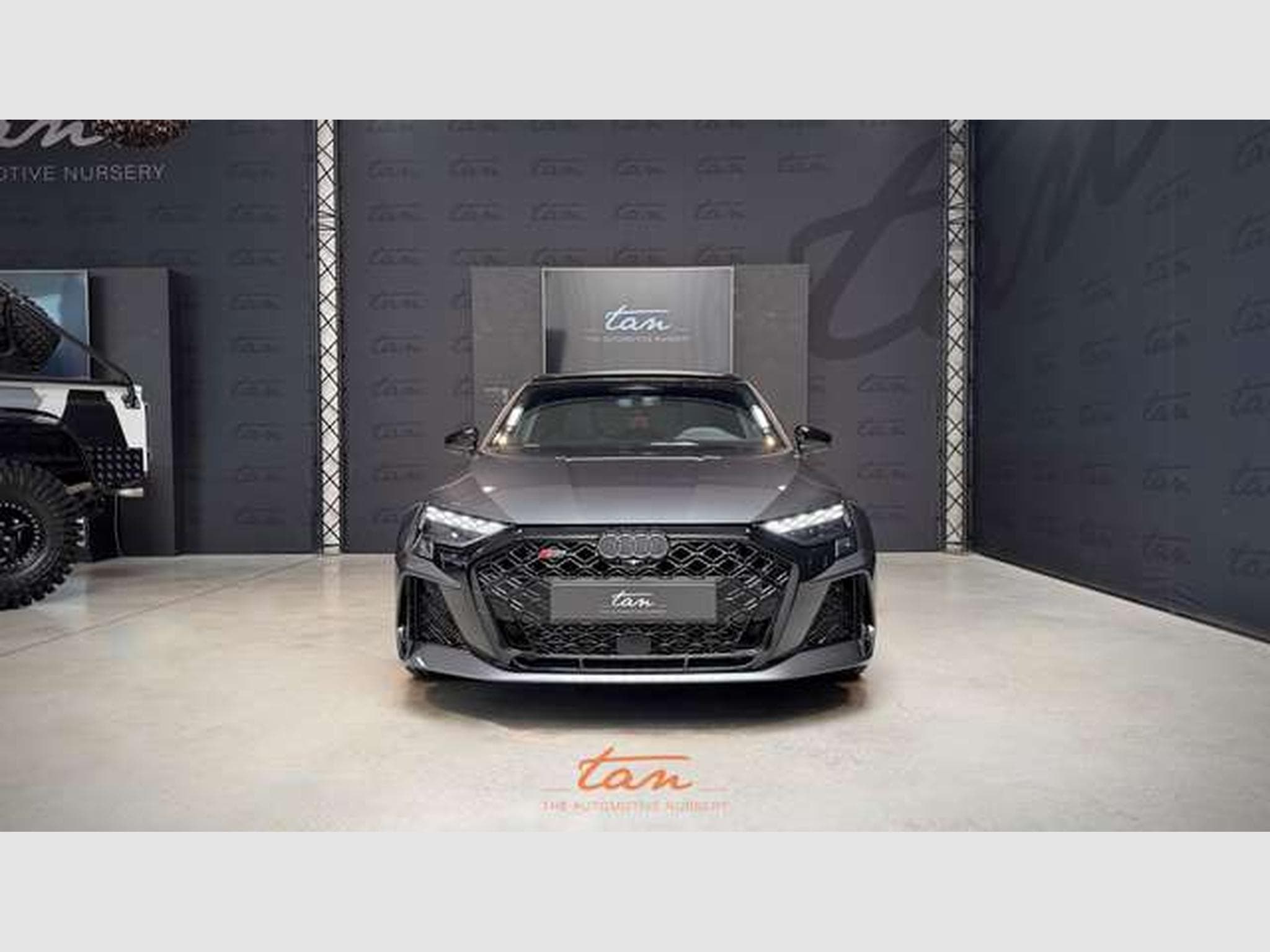 Audi RS3 MTM Sportback 2.5 TFSI Quattro S tronic + Préparation MTM St (2026) - Photo 2