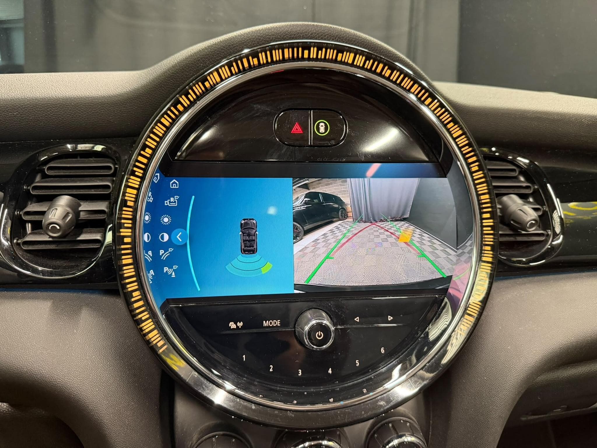 MINI Cooper EXPERIENCE AUT 136cv NAVI / REGUL / CAMERA (2022) - Photo 14