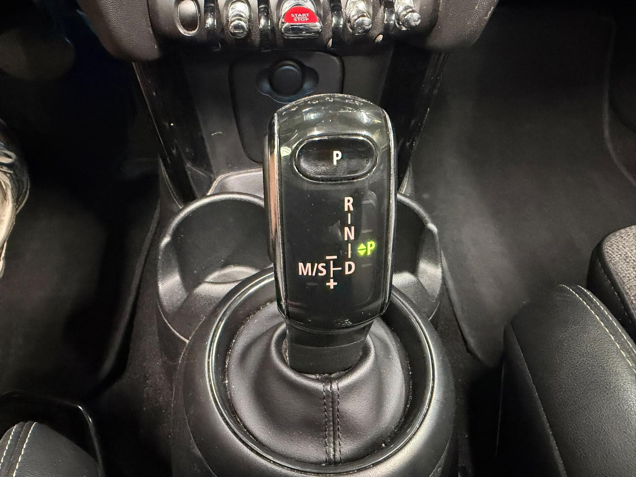 MINI Cooper EXPERIENCE AUT 136cv NAVI / REGUL / CAMERA (2022) - Photo 15