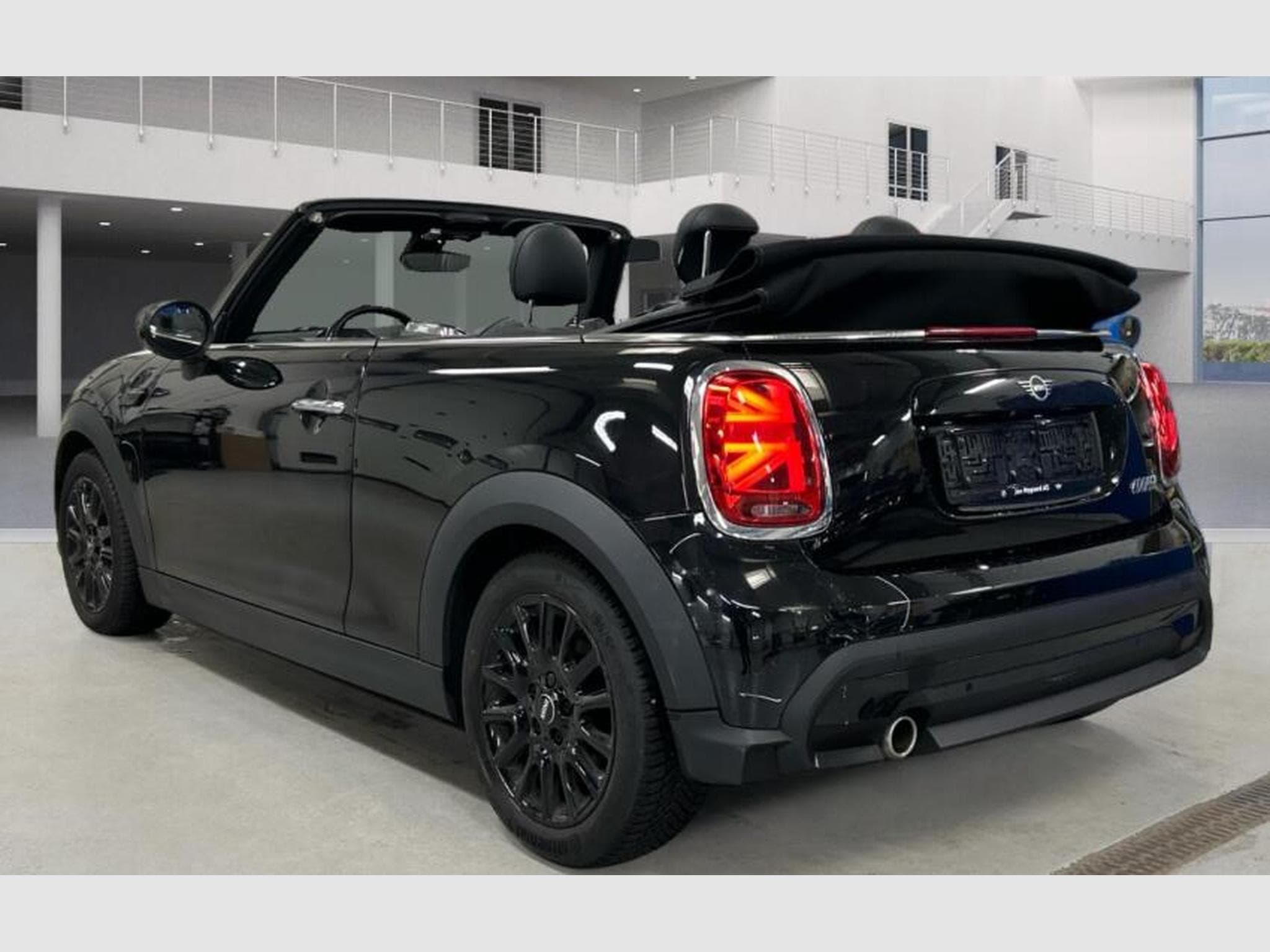 MINI Cooper EXPERIENCE AUT 136cv NAVI / REGUL / CAMERA (2022) - Foto 3