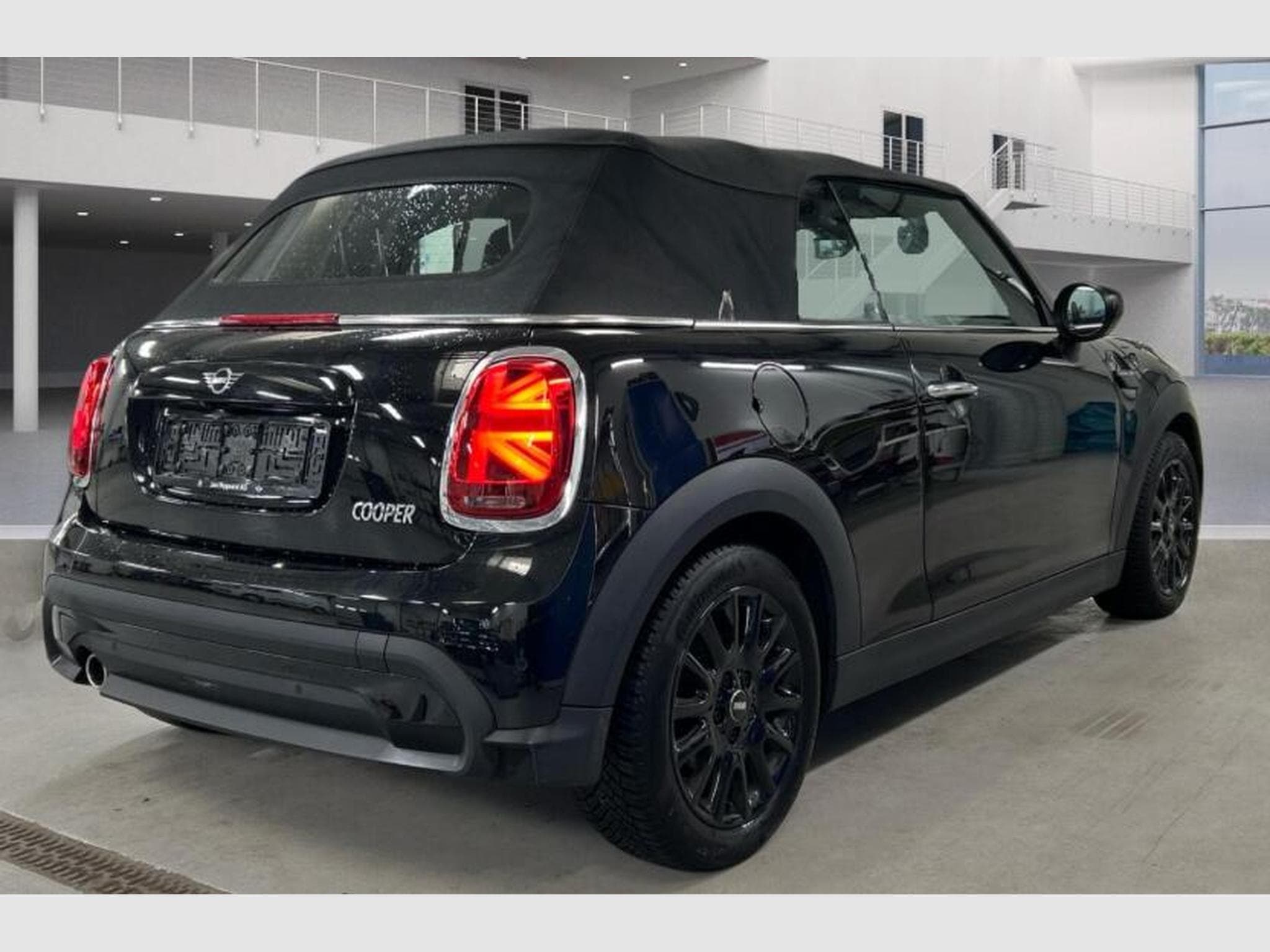 MINI Cooper EXPERIENCE AUT 136cv NAVI / REGUL / CAMERA (2022) - Foto 4