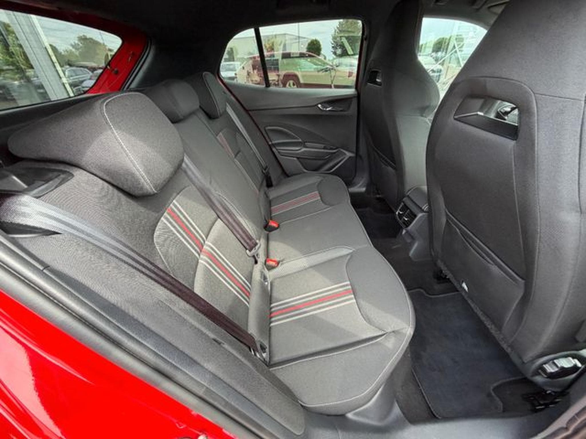 Skoda Fabia Fabia 1,5TSi DSG MonteCarlo Navi Pano Matrix Key (2025) - Photo 14