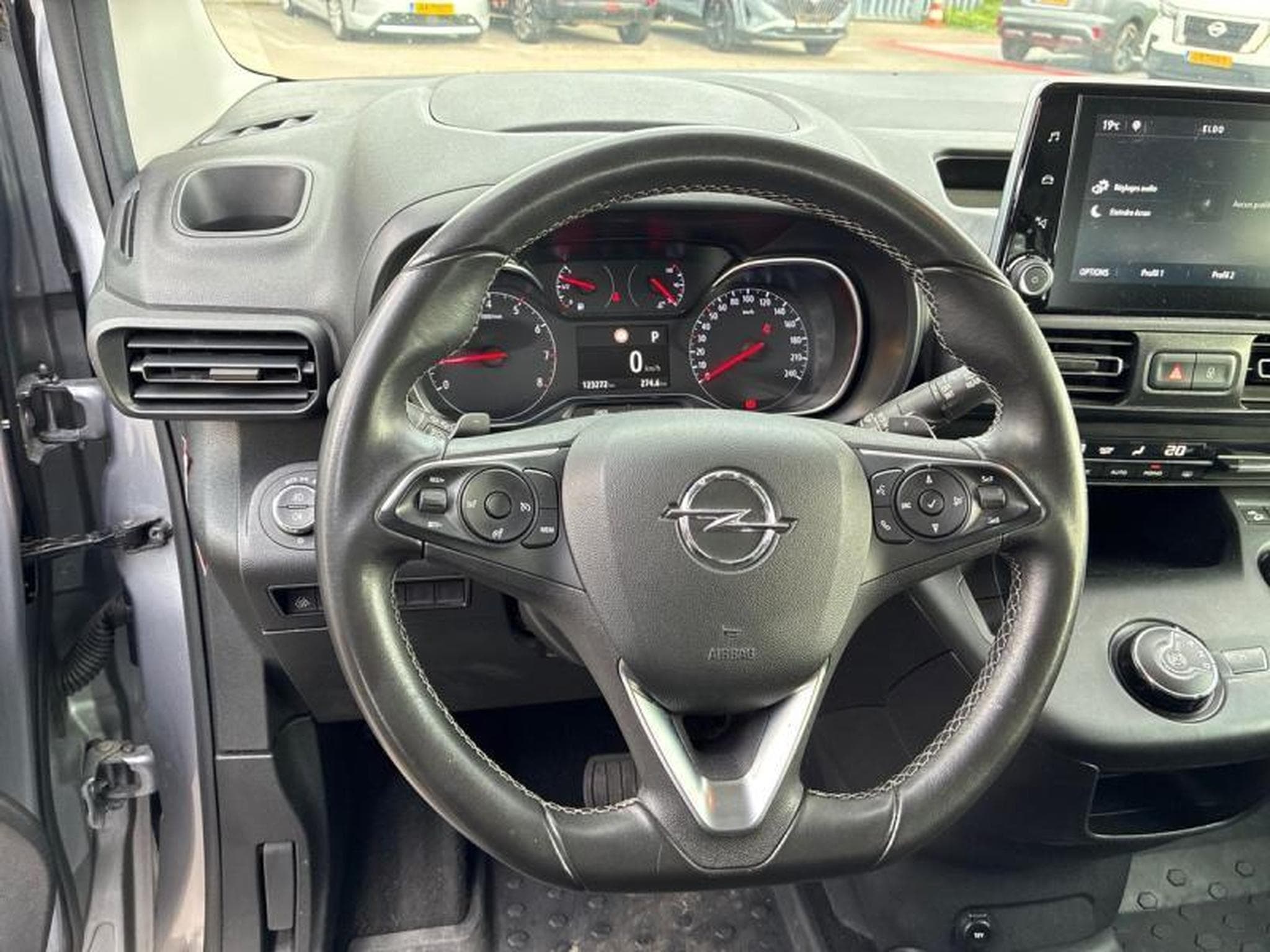 Opel Combo Life E Edition (2020) - Photo 20