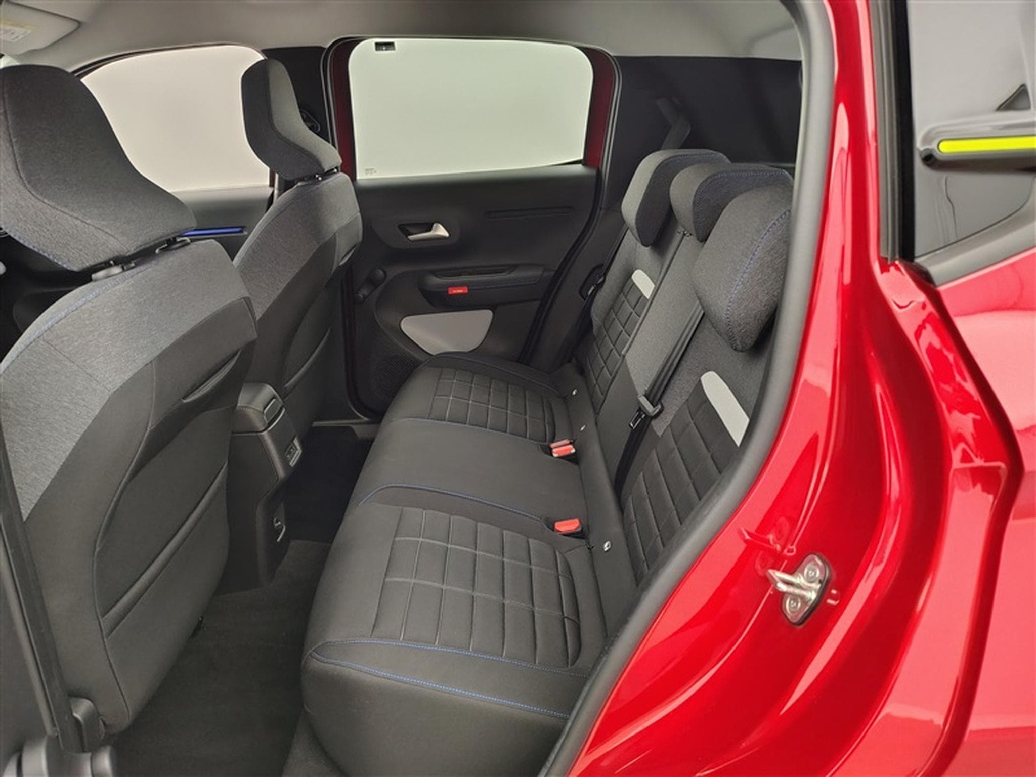 Citroen C3 New C3 Hybride 100 DCS6 YOU Pack Plus (2025) - Photo 12