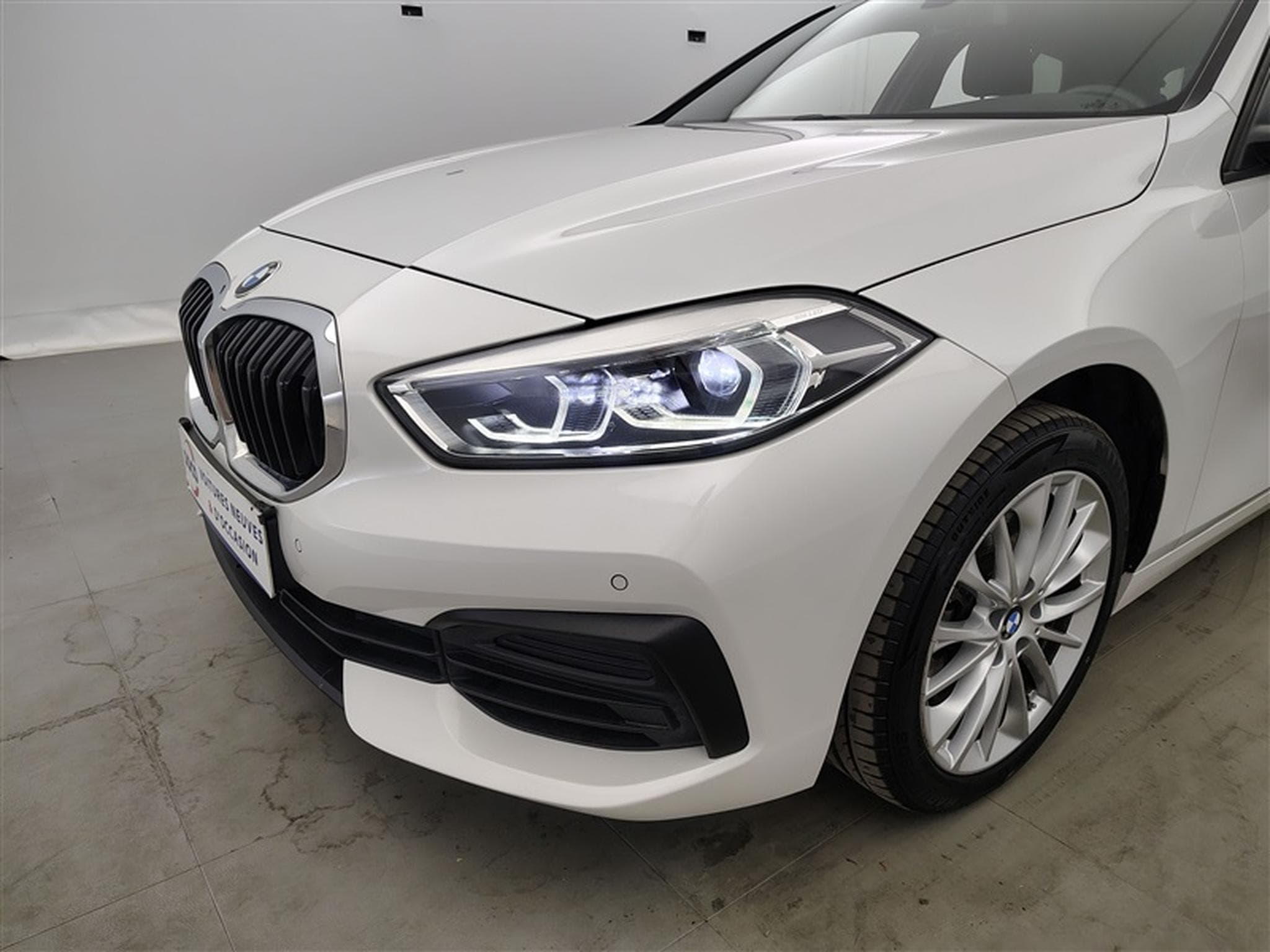 BMW 118 118iA Business Line NAVI/FULL LED/JA17/PDC AV AR (2022) - Photo 15