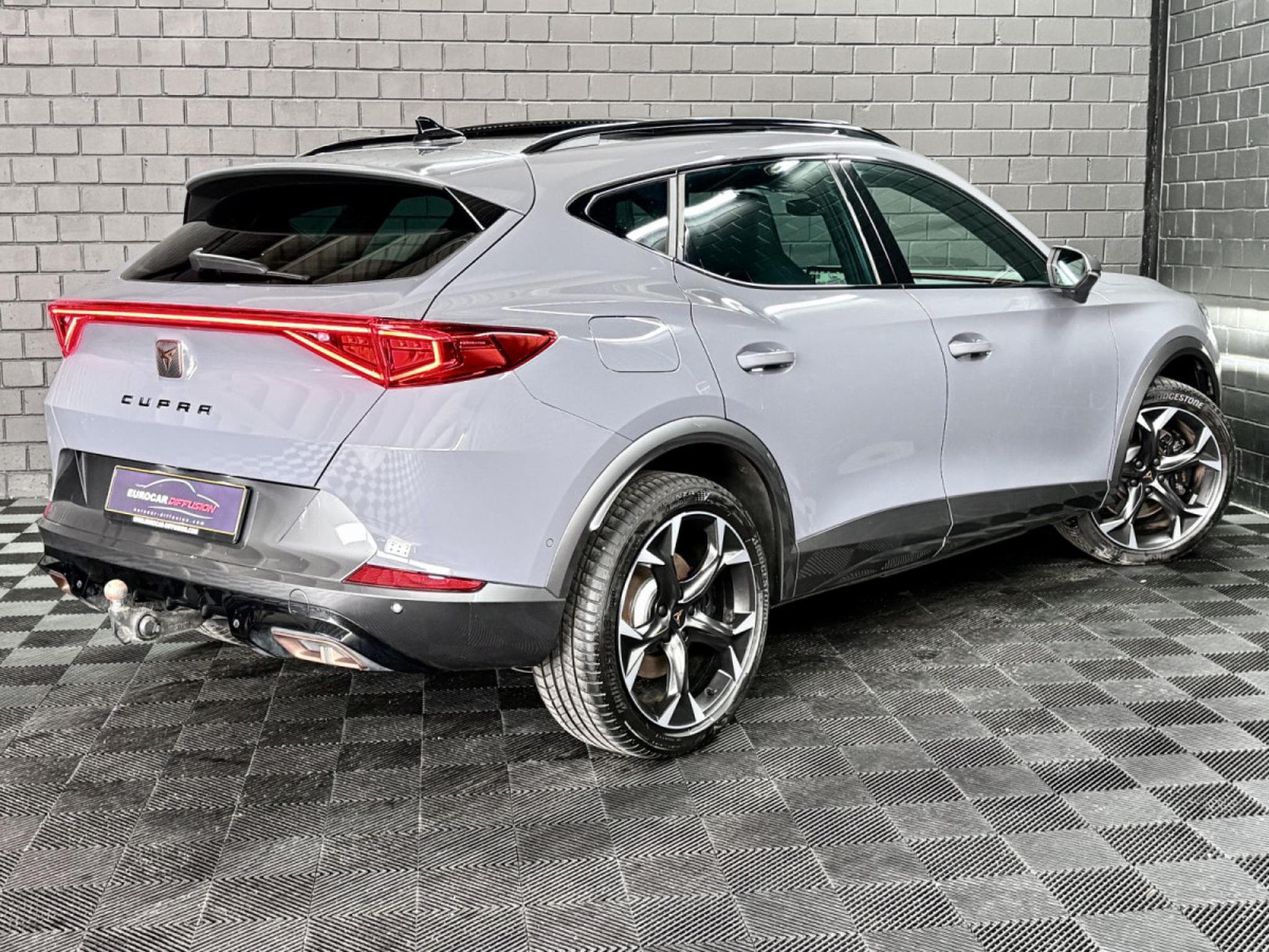 Cupra Formentor VZ 245CV PHEV eHybrid DSG6 * VSS * CUIR** 360° * PANO* ATTEL (2023) - Photo 6