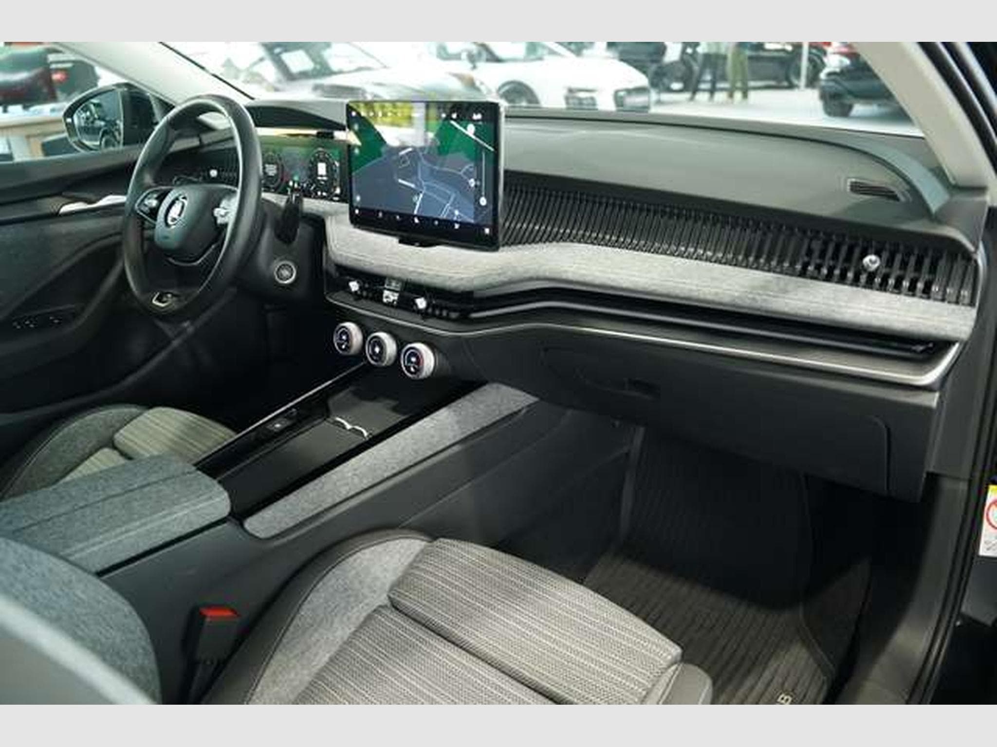 Skoda Superb 1.5 TSI DSG 2.Hand *Kamera *LED *Tempomat (2024) - Foto 15