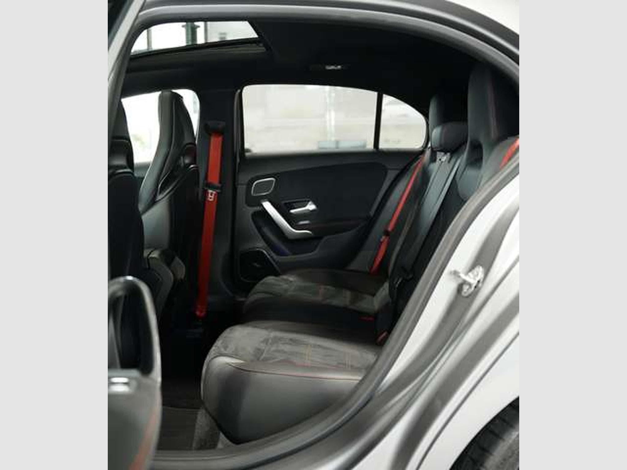 Mercedes A 45 AMG S 4M *2.H *19 *Schale *Perf-AGA *Pano (2020) - Foto 25
