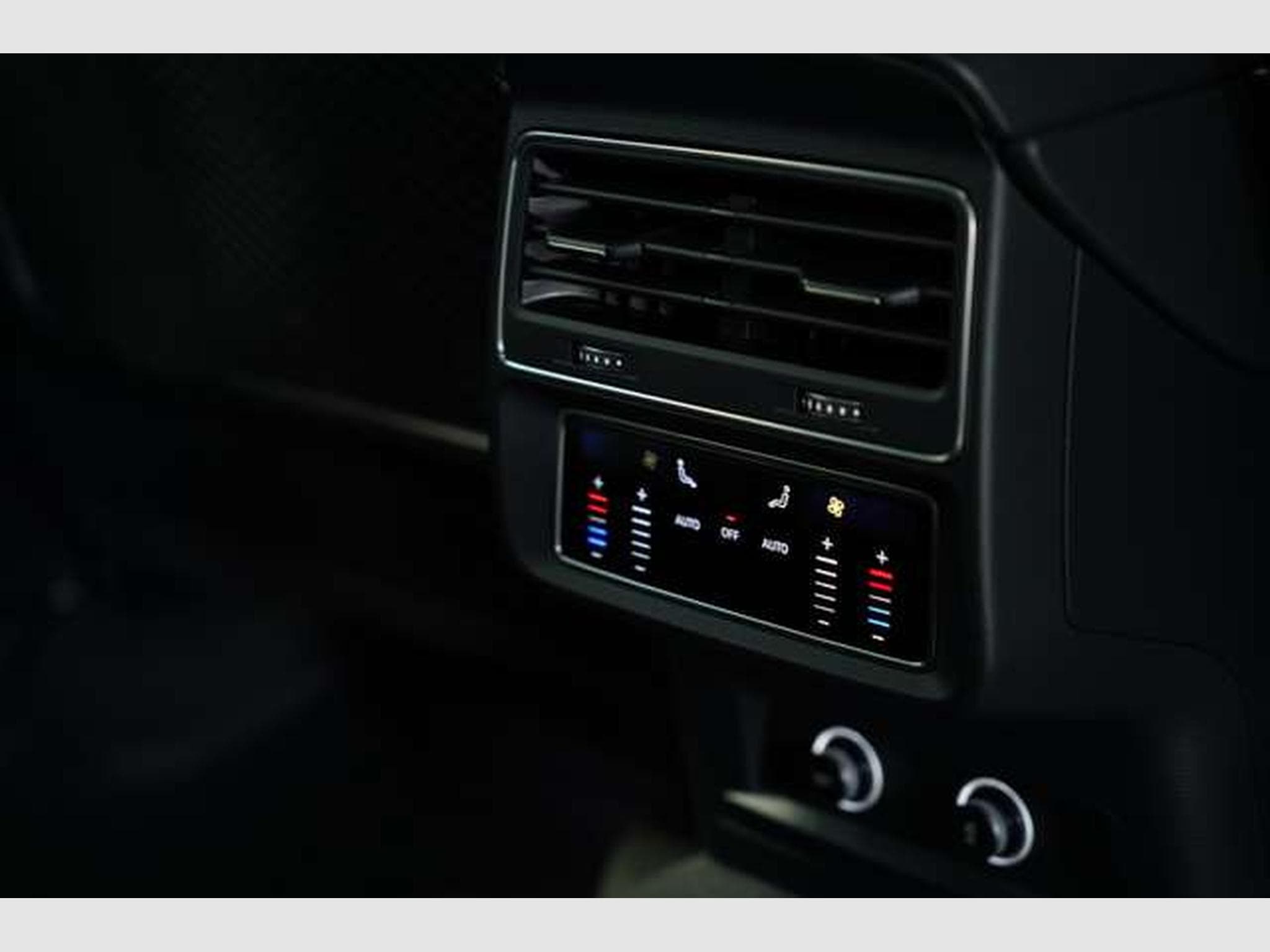 Audi SQ8 4.0 TDI q. 1.H *22 *Virtual*Pano*B&O*Memory (2020) - Photo 17