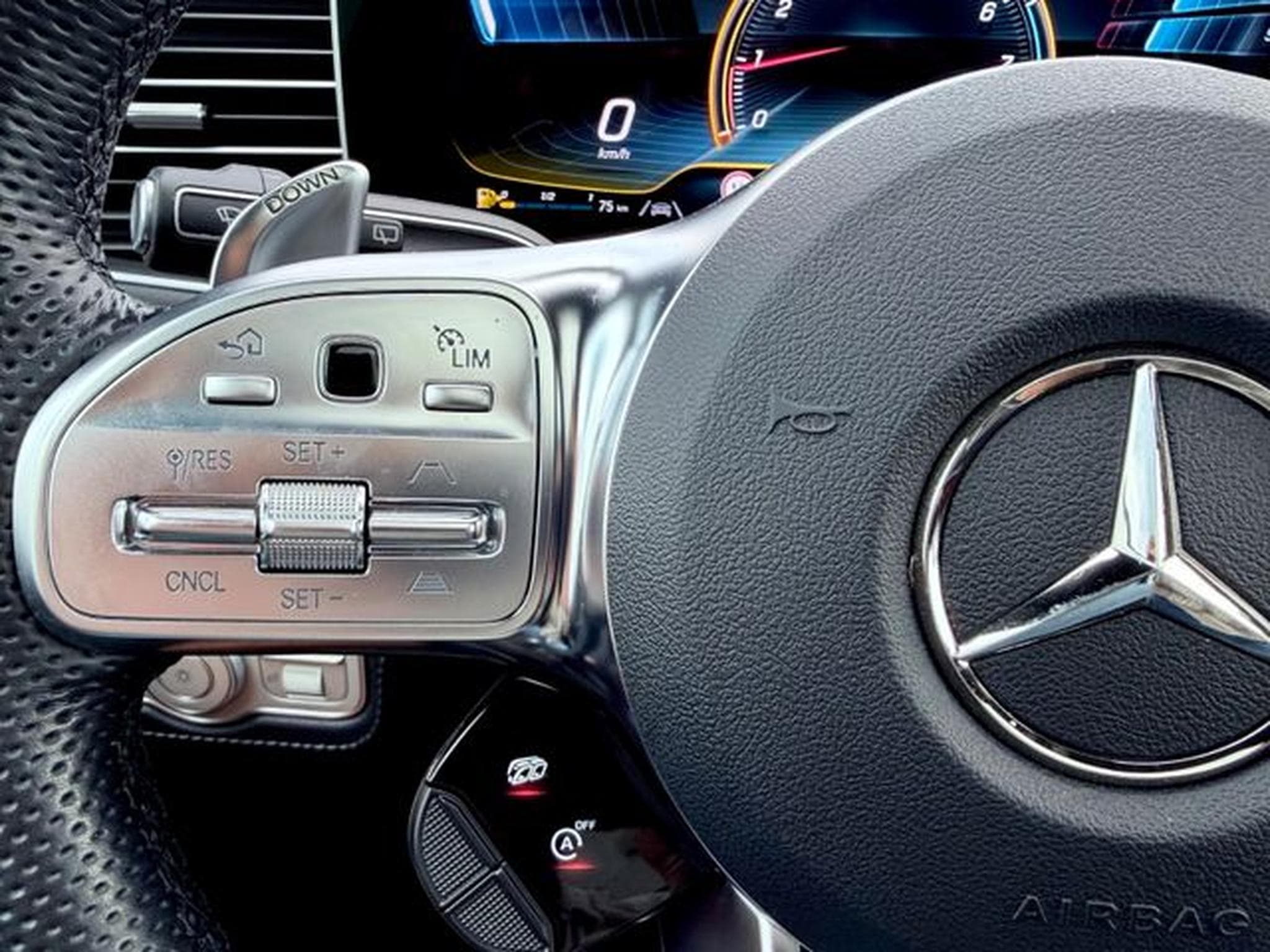 Mercedes GLE 63 AMG GLE 63 AMG 4MATIC+ /PANO/LED/ACC/HUD/BURM/ (2022) - Foto 19