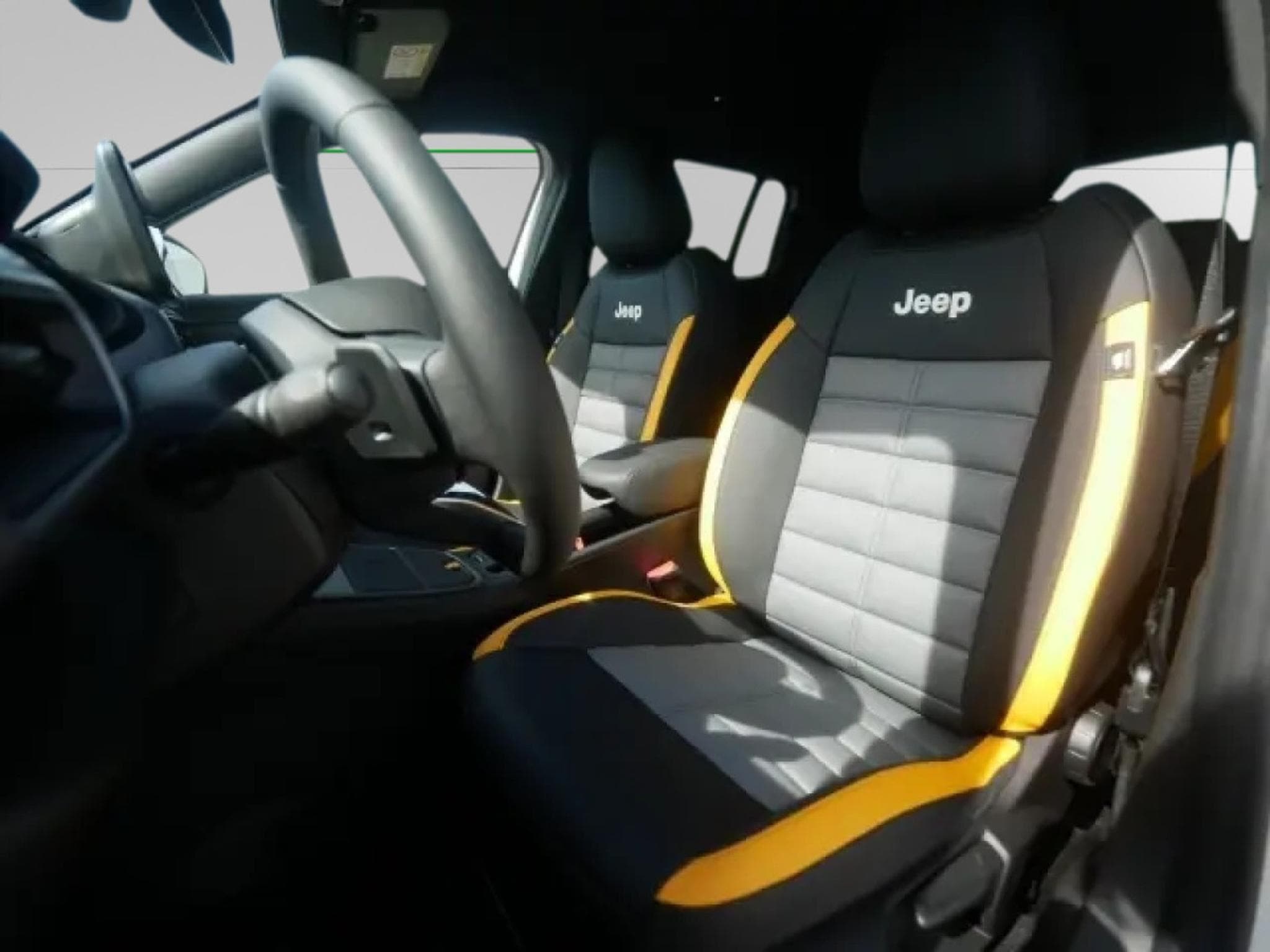 Jeep Avenger THE NORTH FACE 4xe HYBRID (2026) - Photo 10