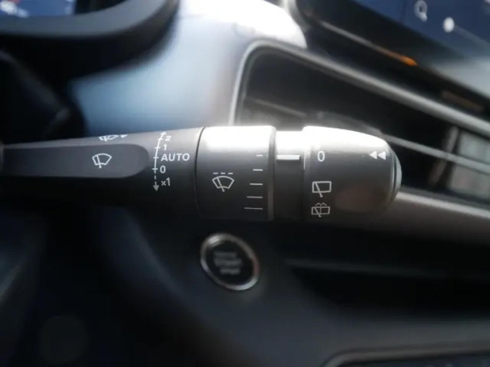 Jeep Avenger THE NORTH FACE 4xe HYBRID (2026) - Photo 17