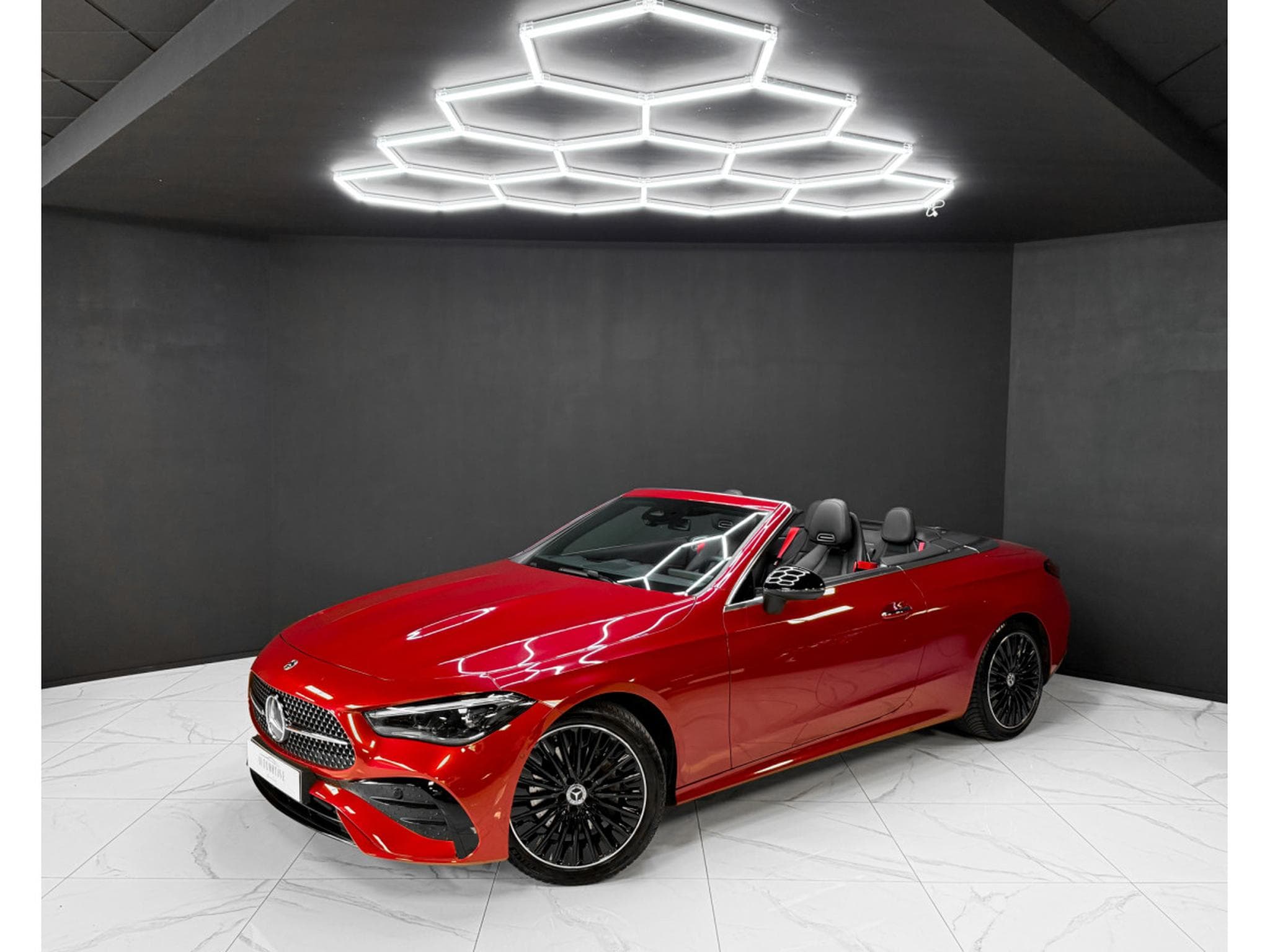 Mercedes CLE 200 Cabriolet / AMG / KEYLESS / BURMESTER / ACC (2025) - Photo 1