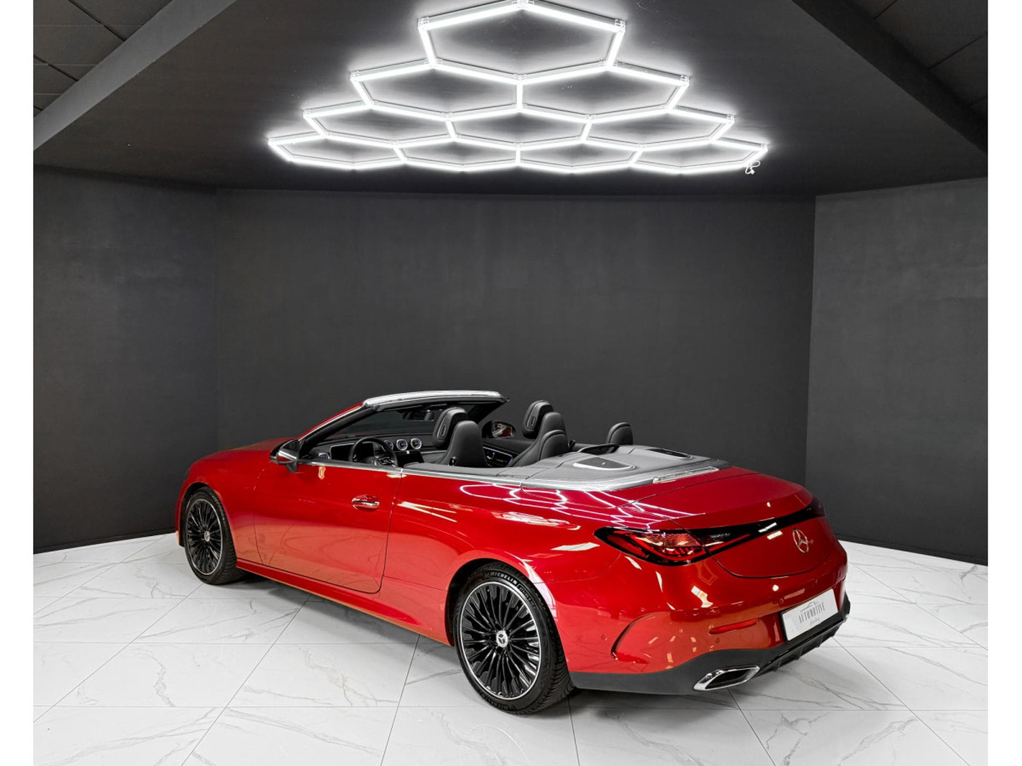 Mercedes CLE 200 Cabriolet / AMG / KEYLESS / BURMESTER / ACC (2025) - Photo 3
