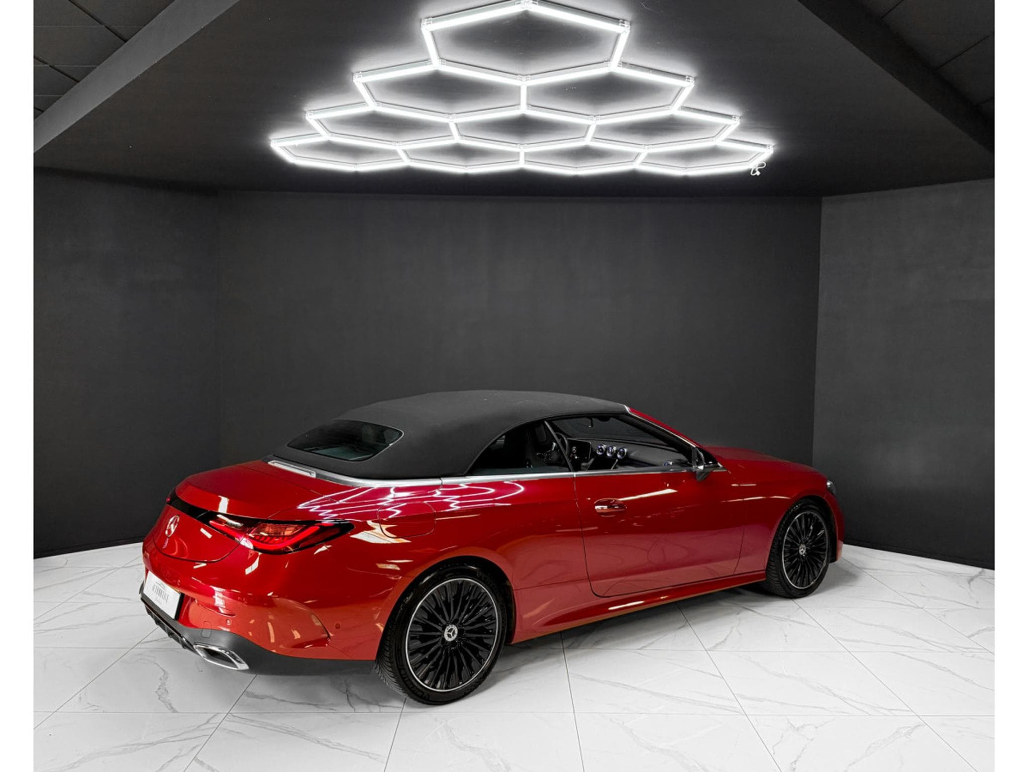 Mercedes CLE 200 Cabriolet / AMG / KEYLESS / BURMESTER / ACC (2025) - Photo 5