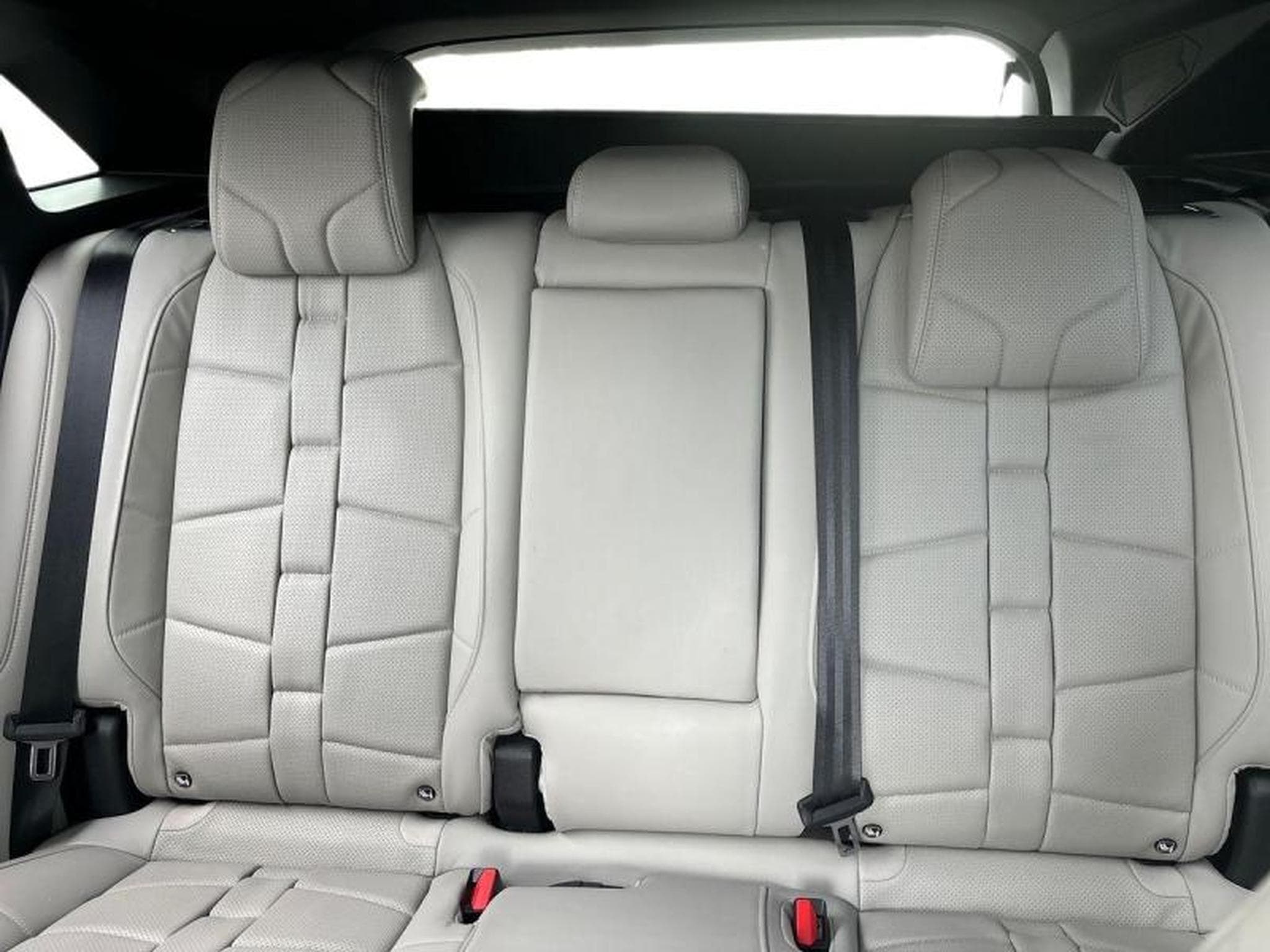 DS Automobiles DS7 E-TENSE 4x4 360ch Opera (2024) - Photo 11