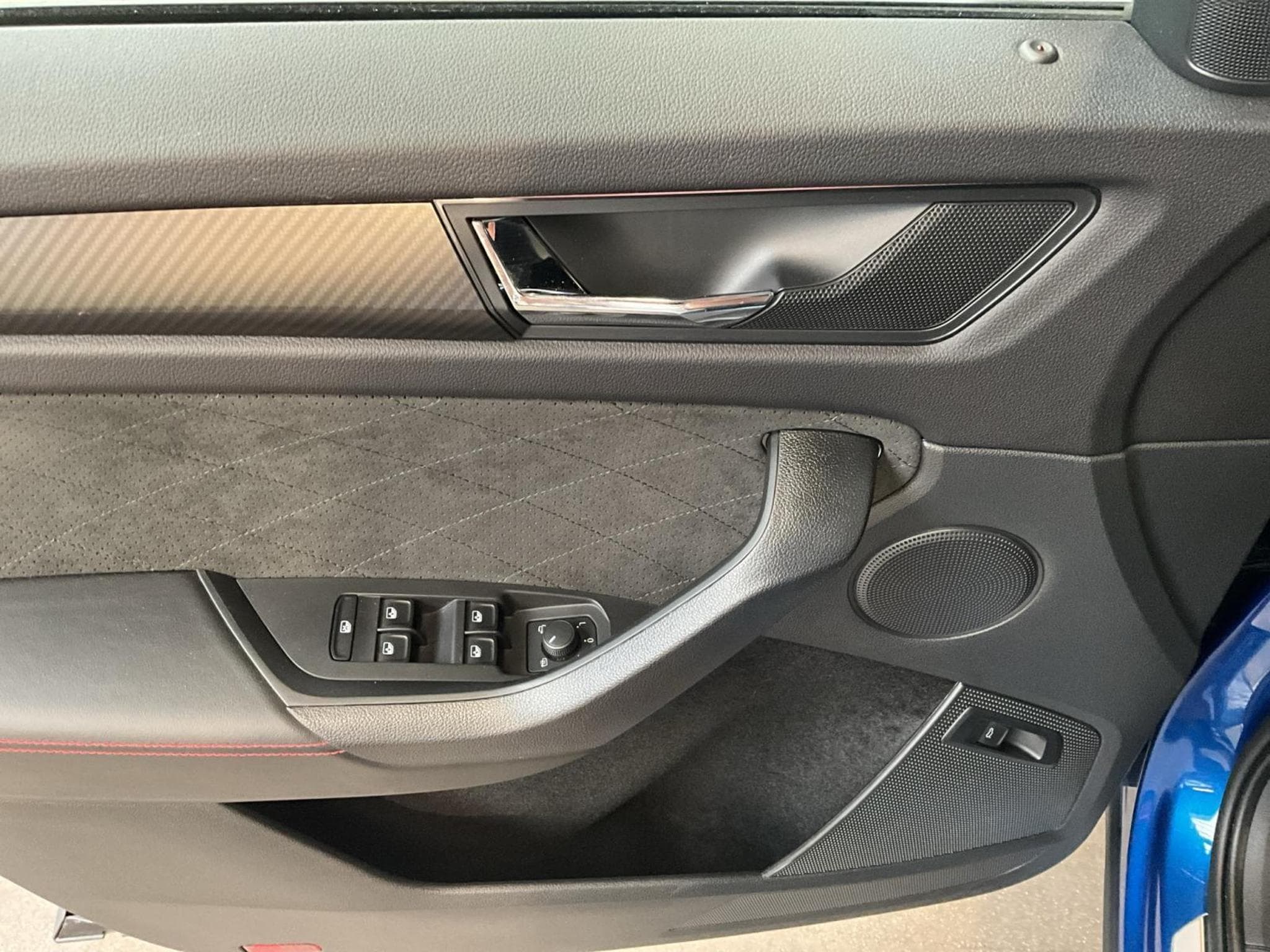 Skoda Kodiaq RS+DSG+4x4+Stand-H.+AHK (2022) - Photo 10