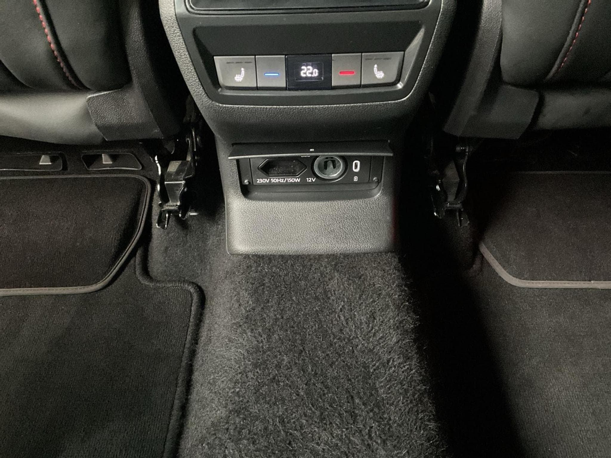 Skoda Kodiaq RS+DSG+4x4+Stand-H.+AHK (2022) - Photo 19