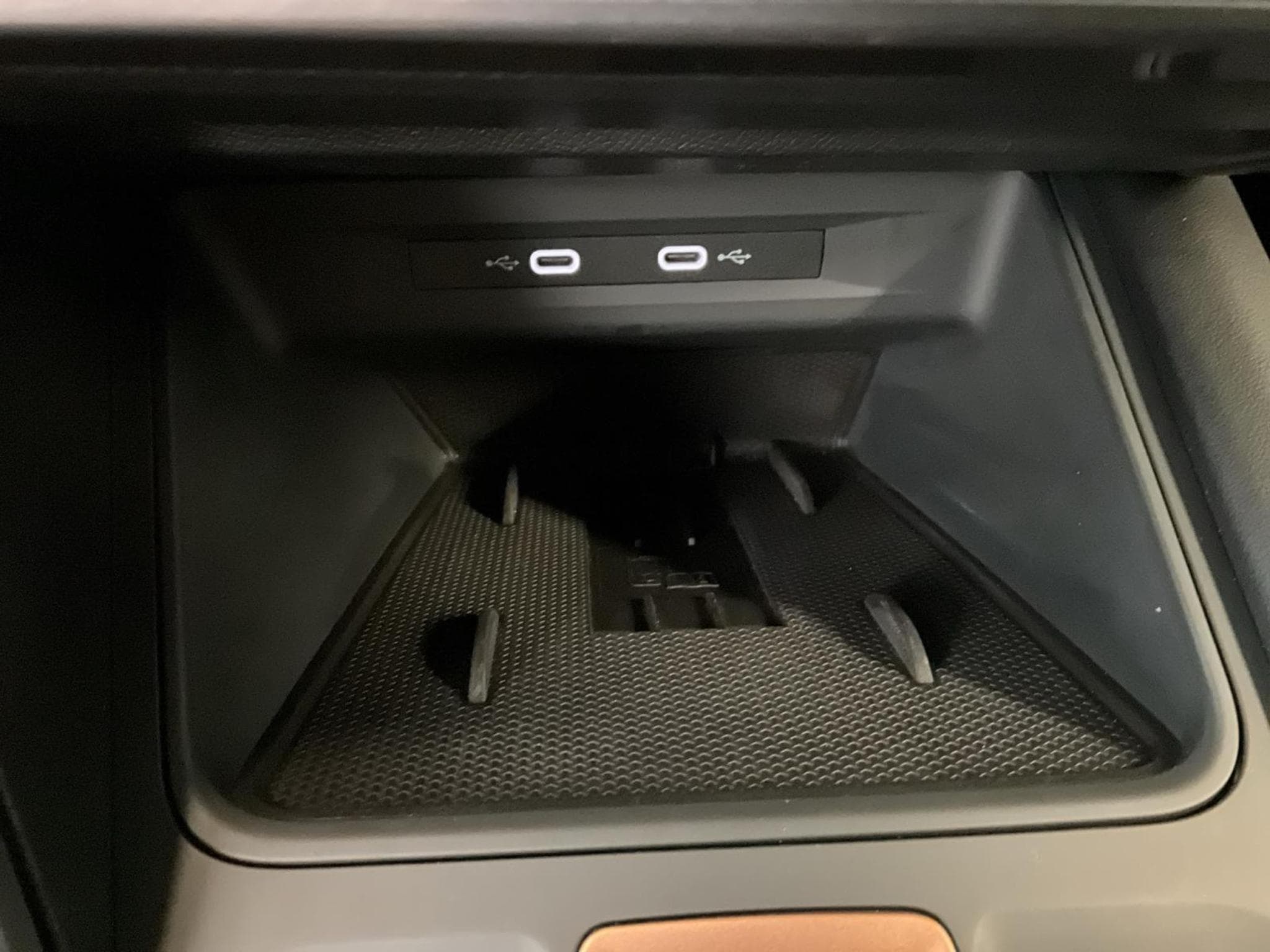 Cupra Leon DSG+Dinamica+Pure-Perf.+Int.-Drive (2025) - Photo 17