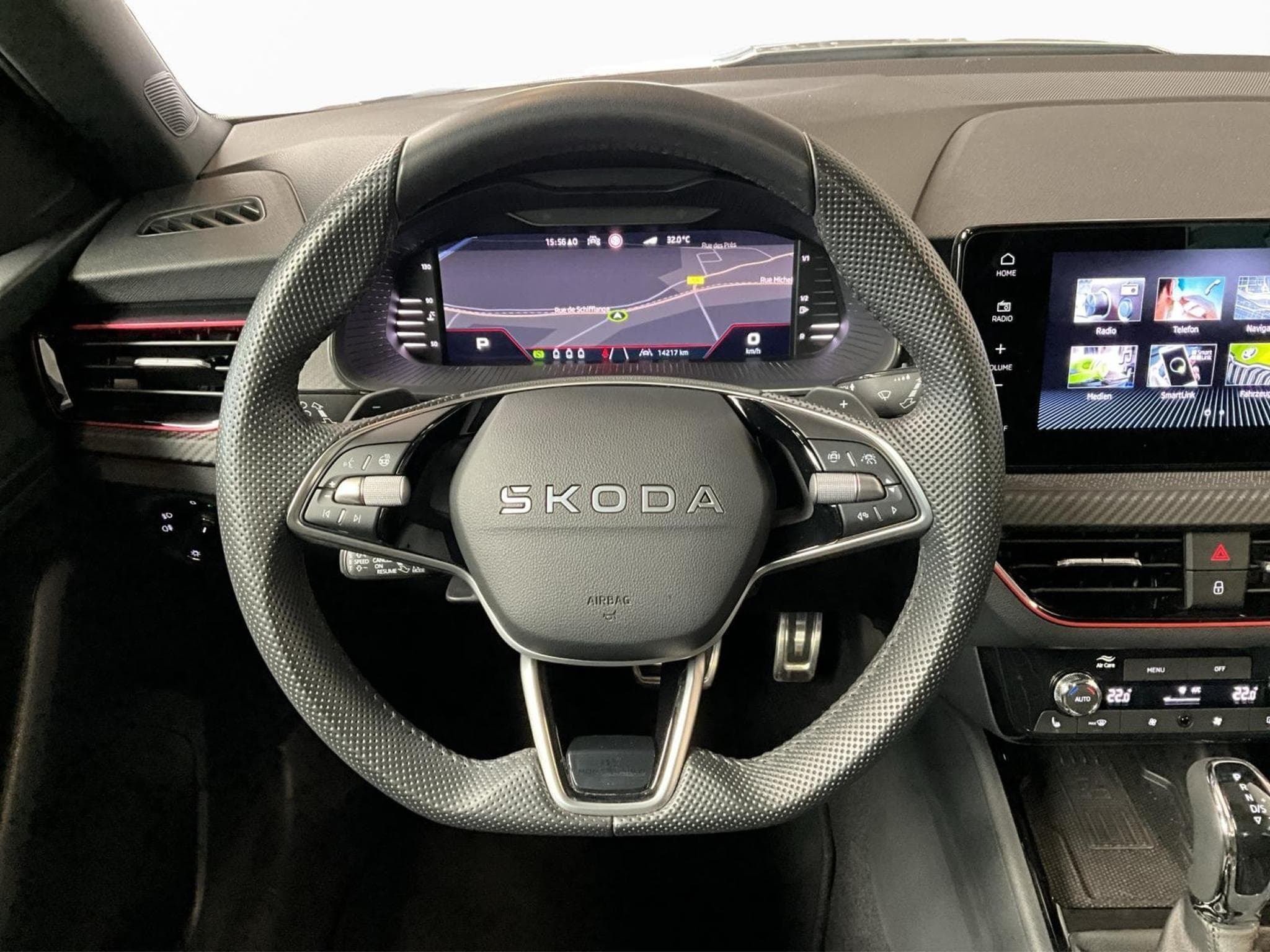 Skoda Kamiq Monte-Carlo+DSG+Led+Pano+Navi+DAB+ (2025) - Foto 12