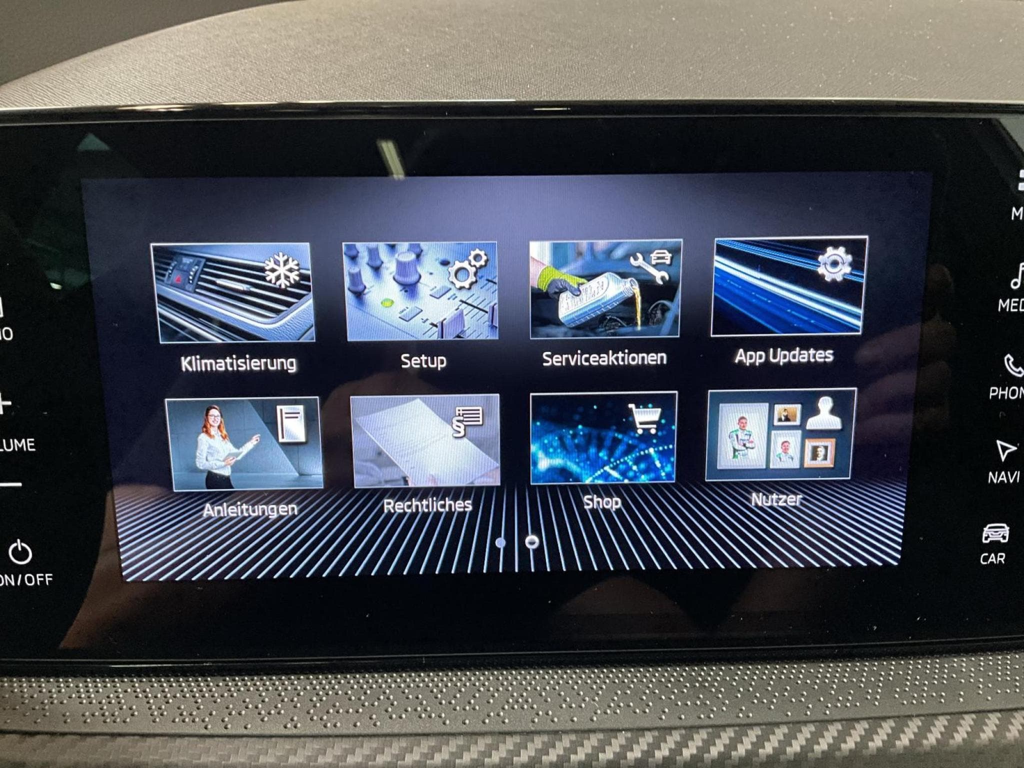 Skoda Kamiq Monte-Carlo+DSG+Led+Pano+Navi+DAB+ (2025) - Foto 16