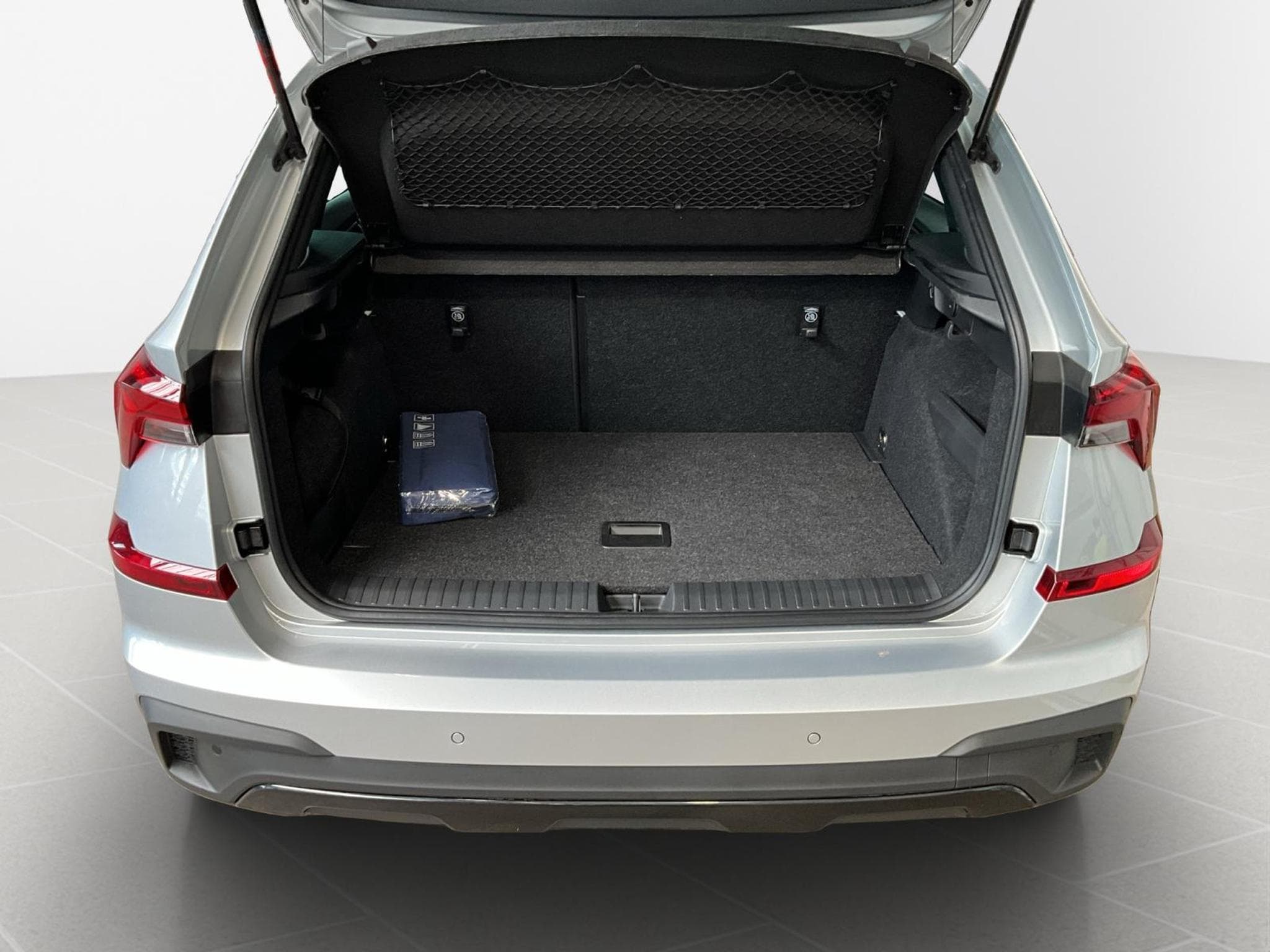 Skoda Kamiq Monte-Carlo+DSG+Led+Pano+Navi+DAB+ (2025) - Foto 20
