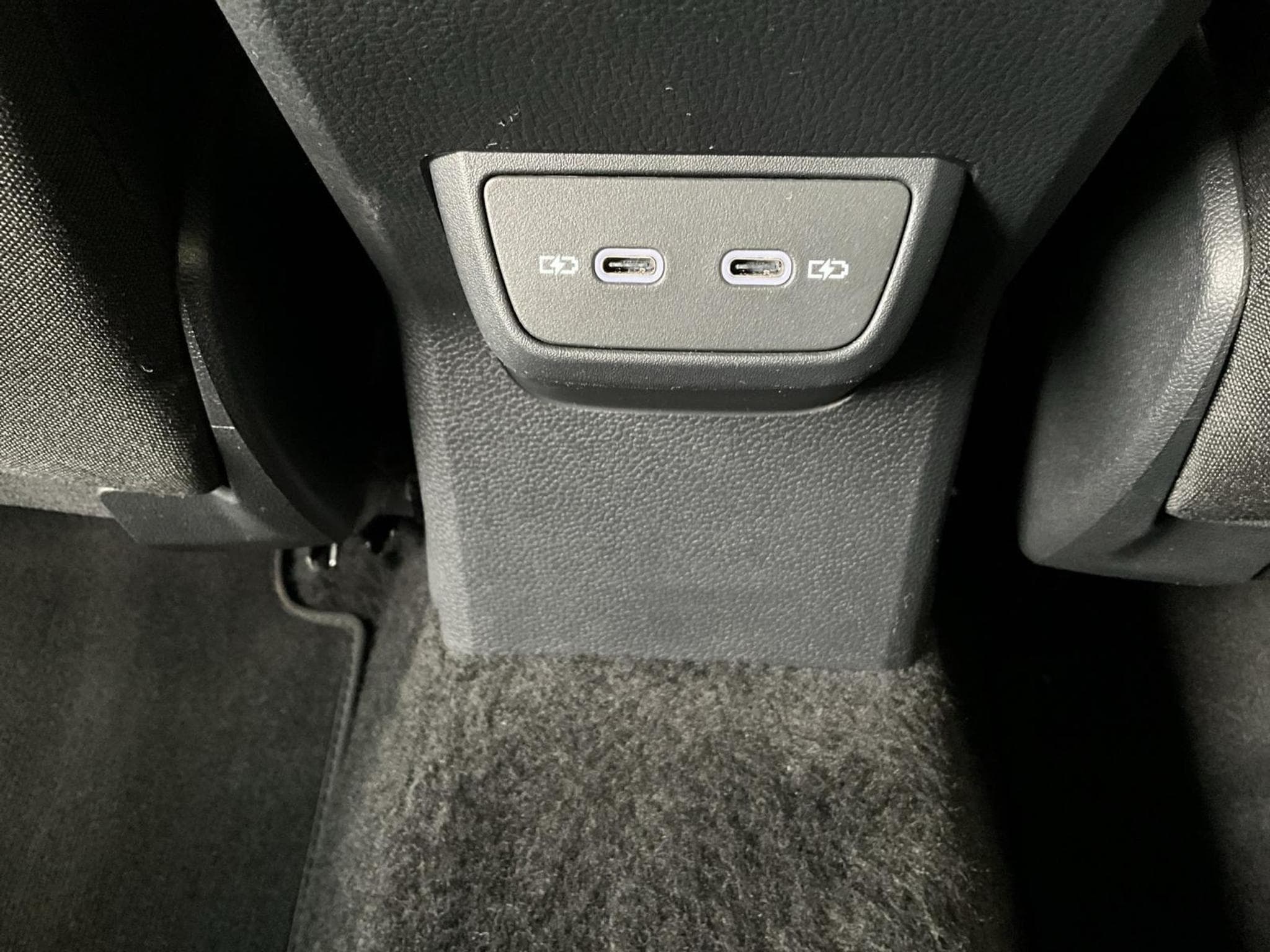 VW Taigo Style+DSG+IQ-Drive+LED (2025) - Photo 18