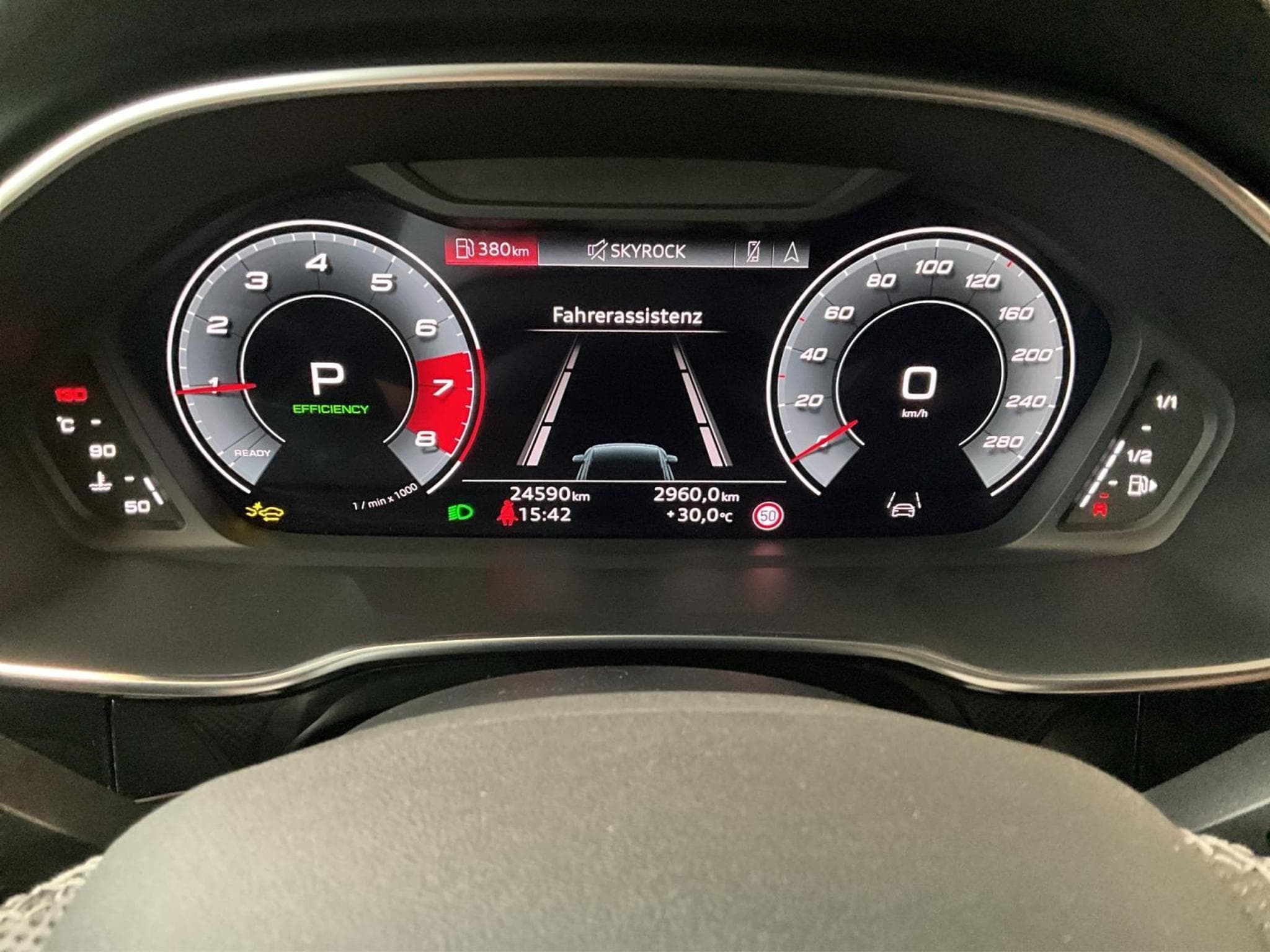 Audi Q3 SB+S-Line+35TFSI+S-Tronic+P.Premium (2025) - Foto 11