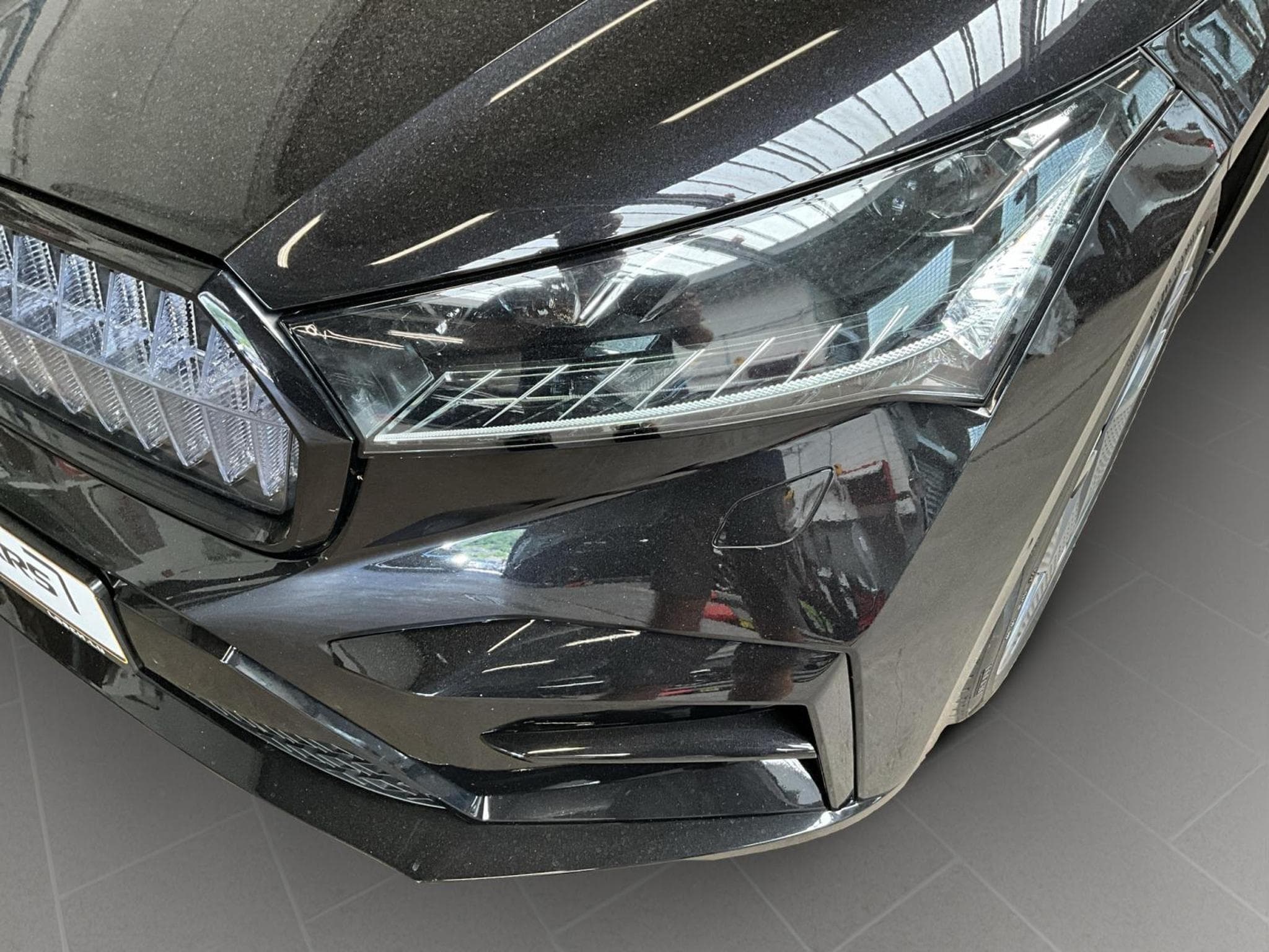 Skoda Enyaq 77kWh+RS+4x4+MAXX+AHK+LED+NAVI (2023) - Photo 9