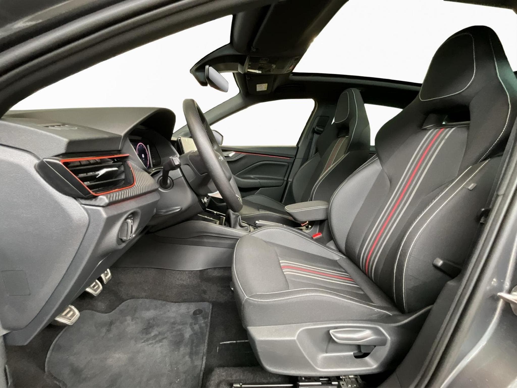 Skoda Scala Monte-Carlo+BVM+LED+Navi (2025) - Photo 11