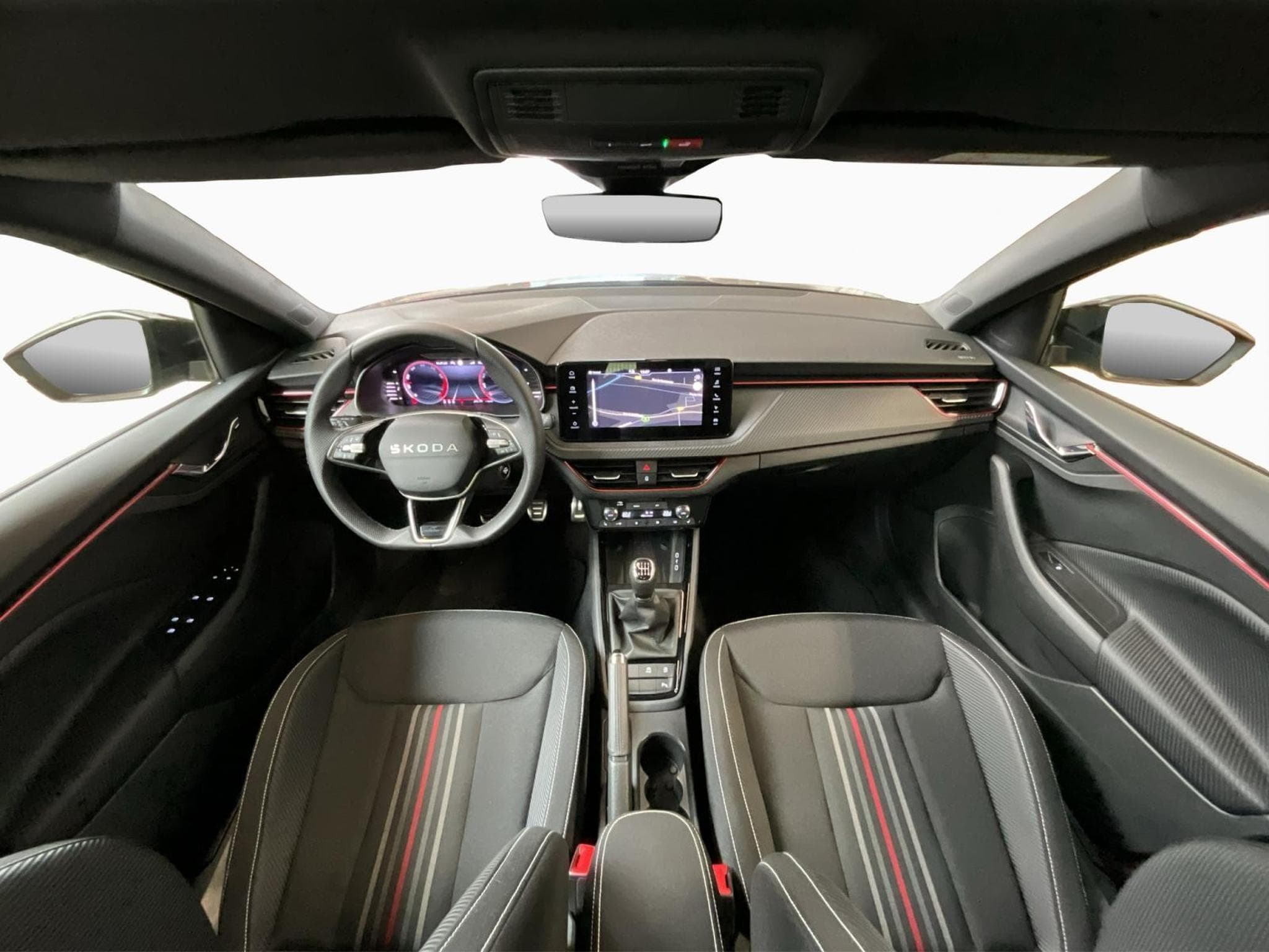 Skoda Scala Monte-Carlo+BVM+LED+Navi (2025) - Photo 2