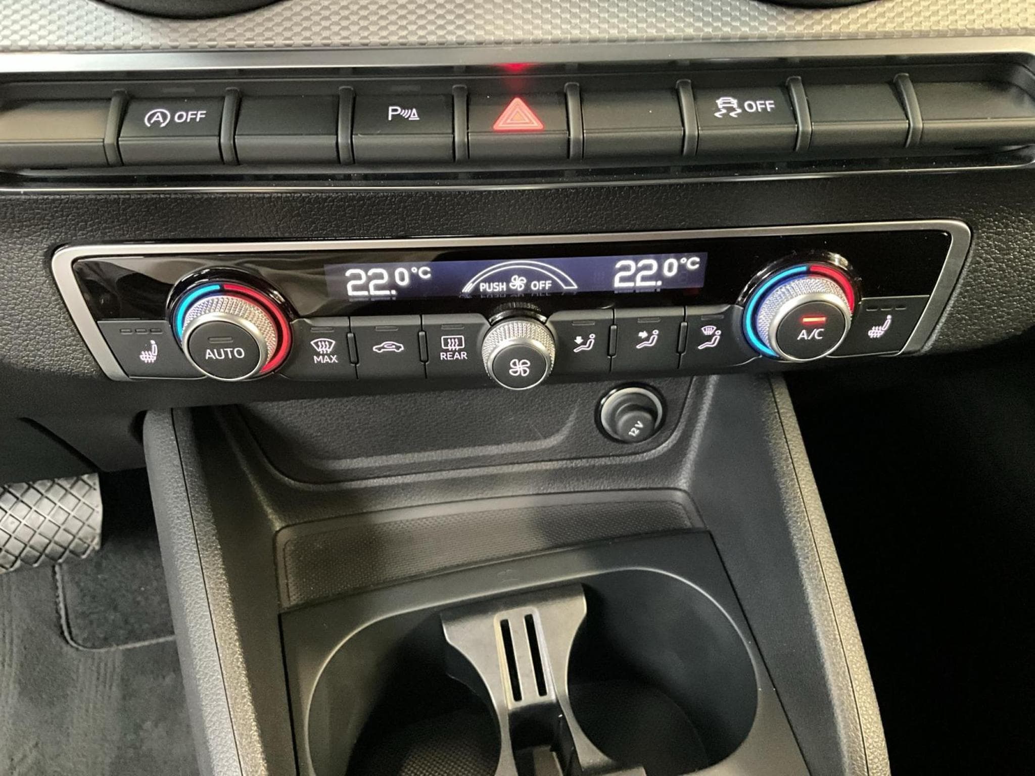 Audi Q2 Advanced+35TFSI+S-Tronic+P.Business+P.Confort+ (2025) - Foto 15