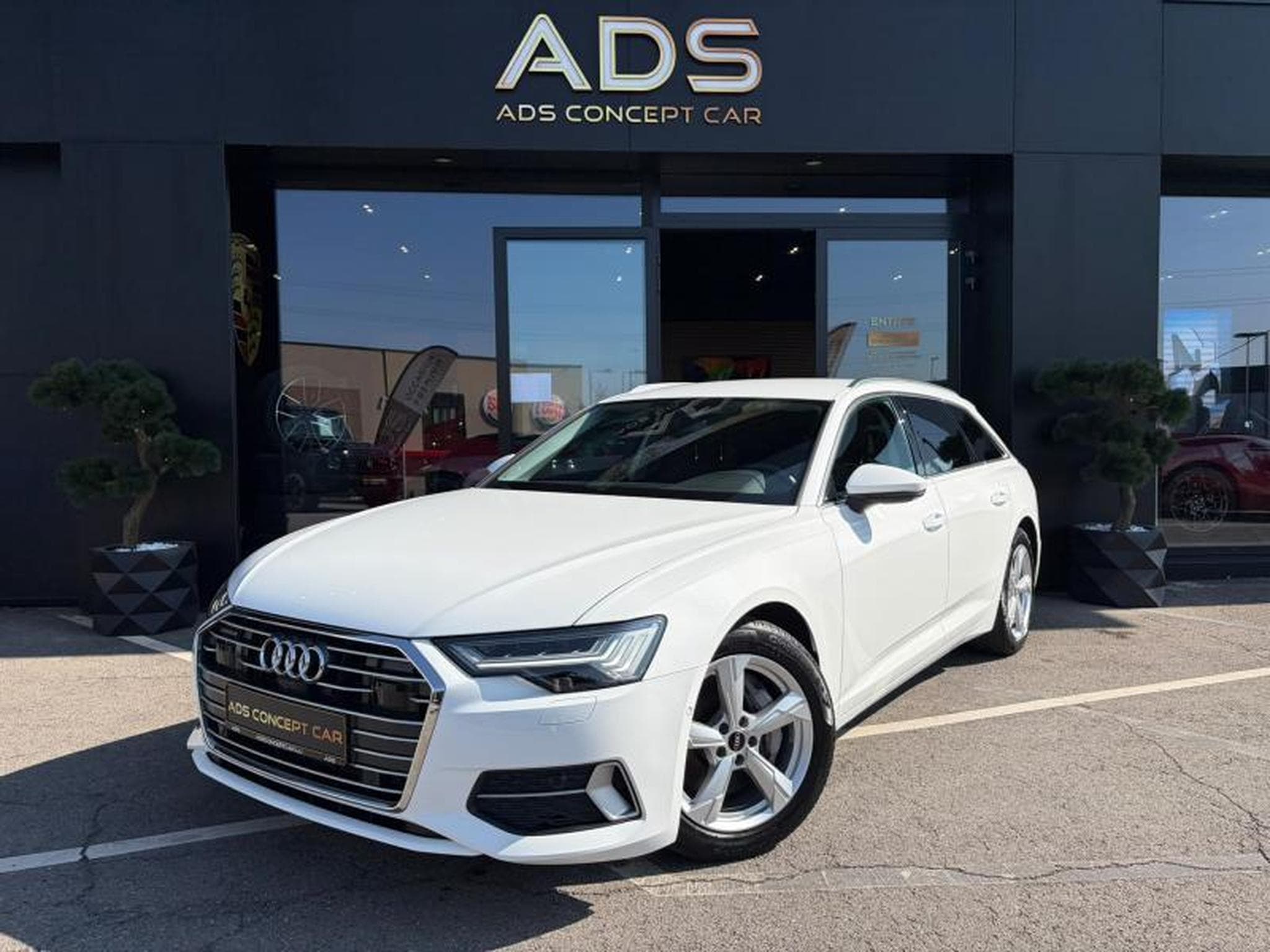 Audi A6 Avant Sport/Attelage/Camera 360/ Sièges électriques (2023) - Foto 2