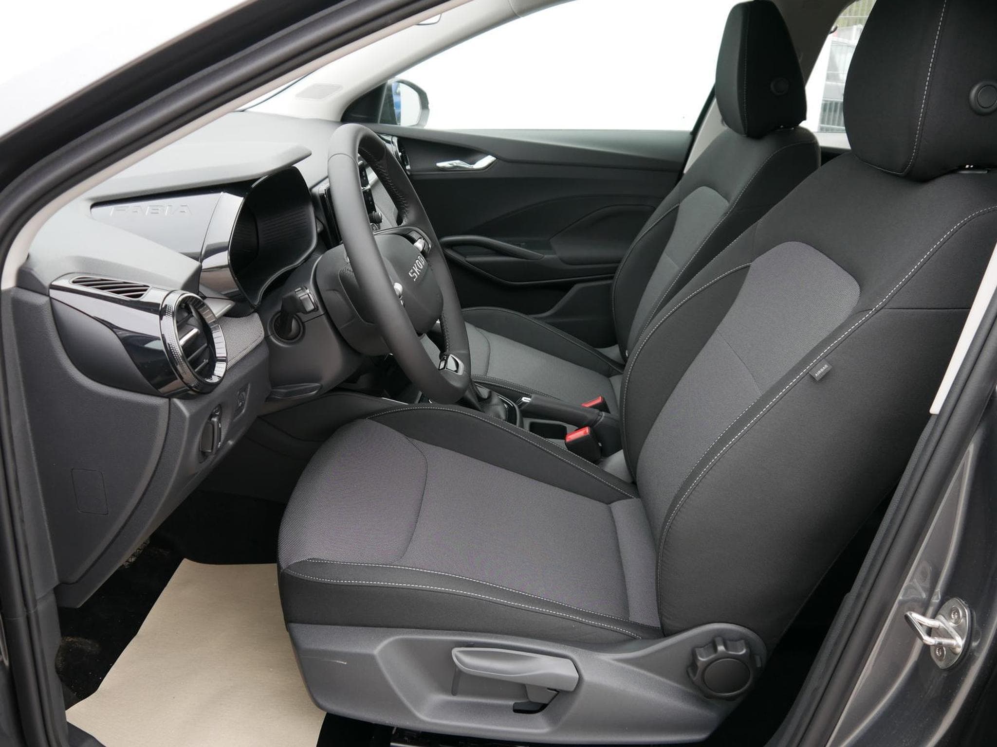 Skoda Fabia Selection (2026) - Photo 8