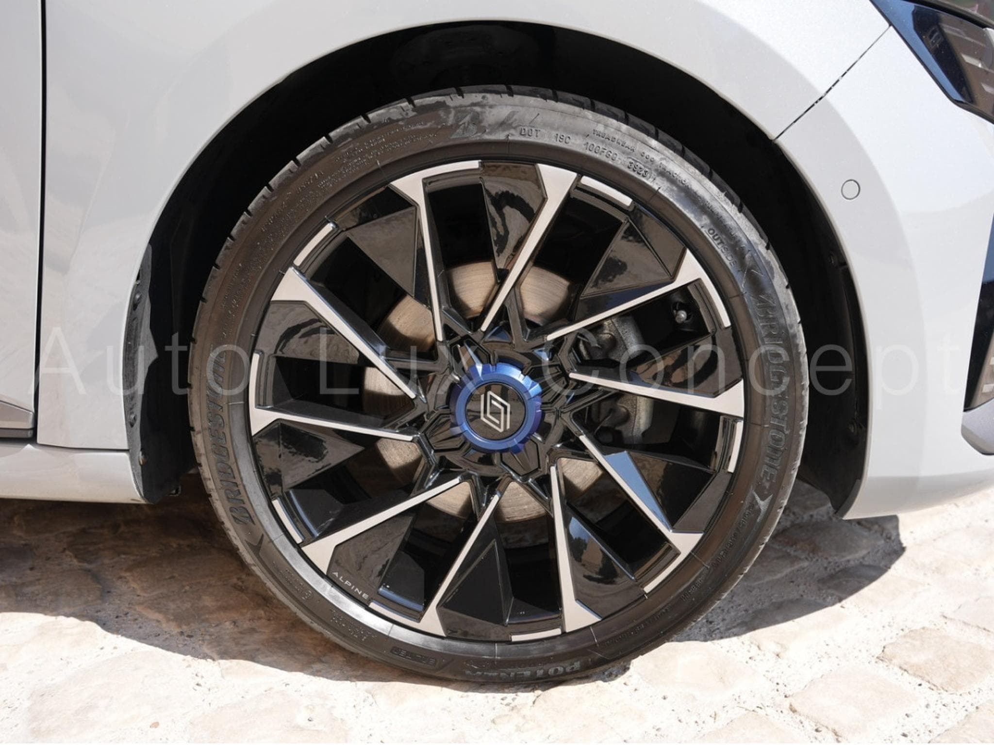 Renault Clio E-Tech Full Hybrid 145 Esprit Alpine (2024) - Foto 15