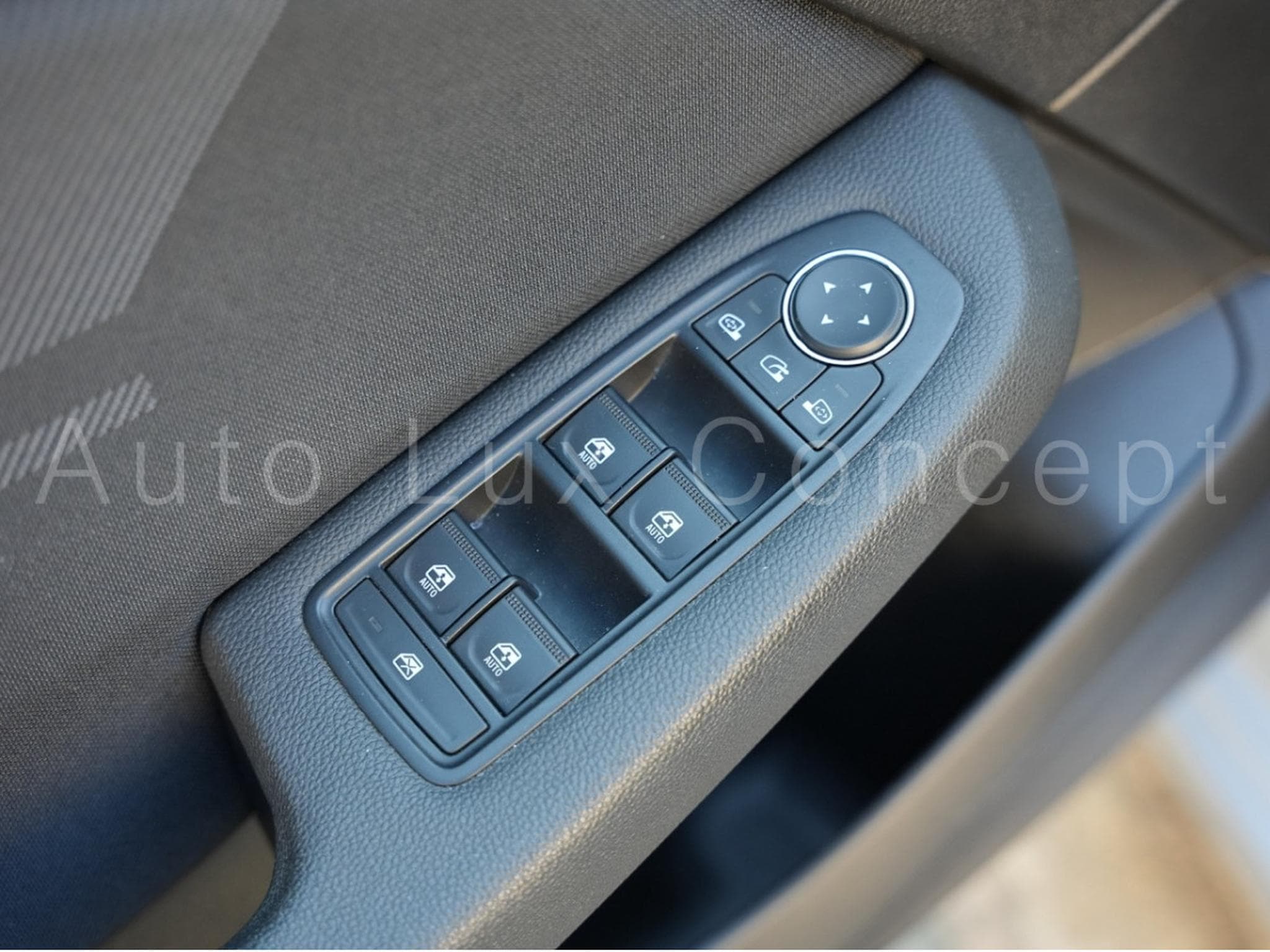 Renault Clio E-Tech Full Hybrid 145 Esprit Alpine (2024) - Foto 18