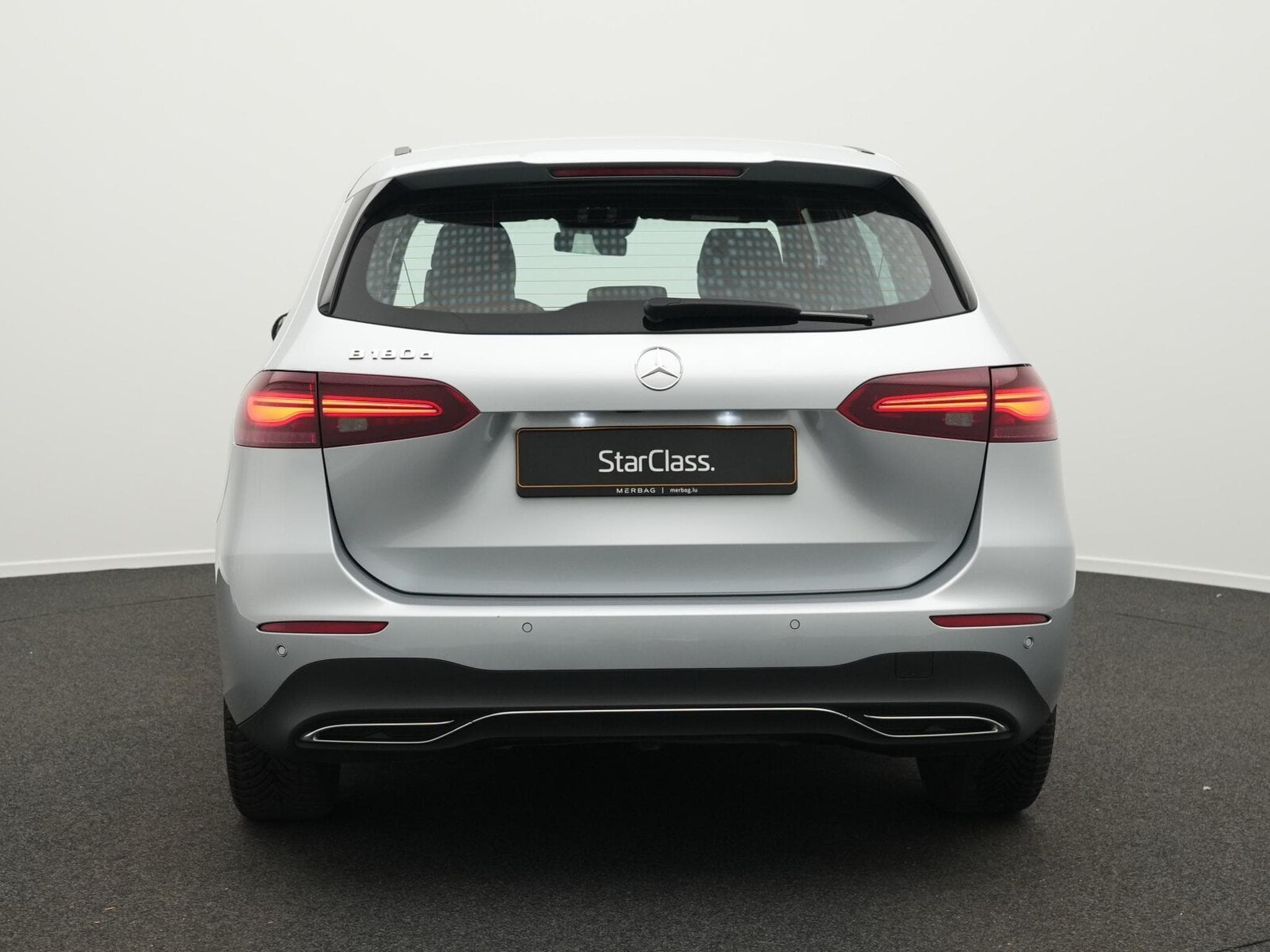 Mercedes B 180 d LED+Kamera+Apple+MBUX (2025) - Foto 4