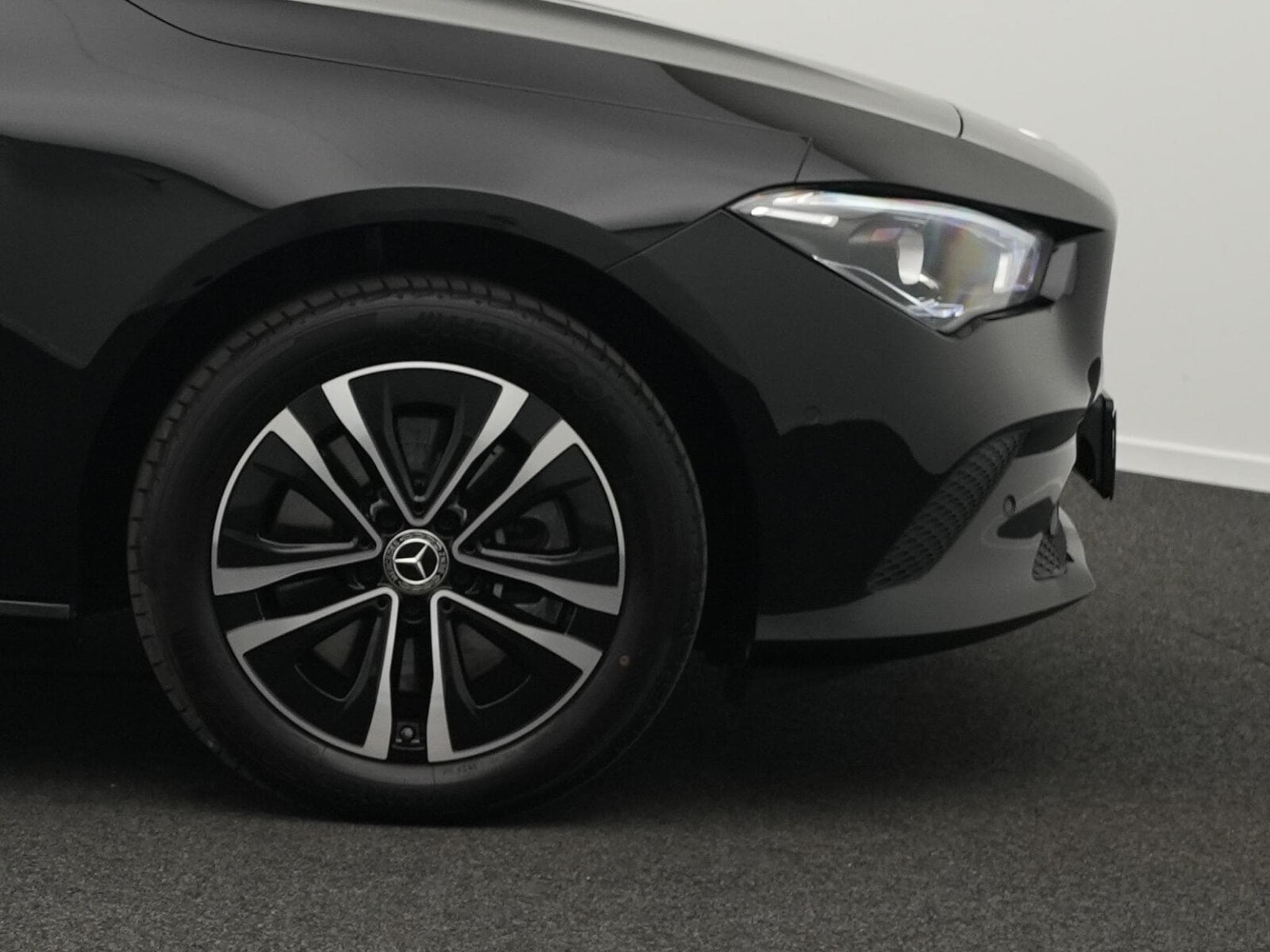 Mercedes CLA 250 e Shooting B LED+AHK+EasyPack+Kamera (2023) - Foto 6