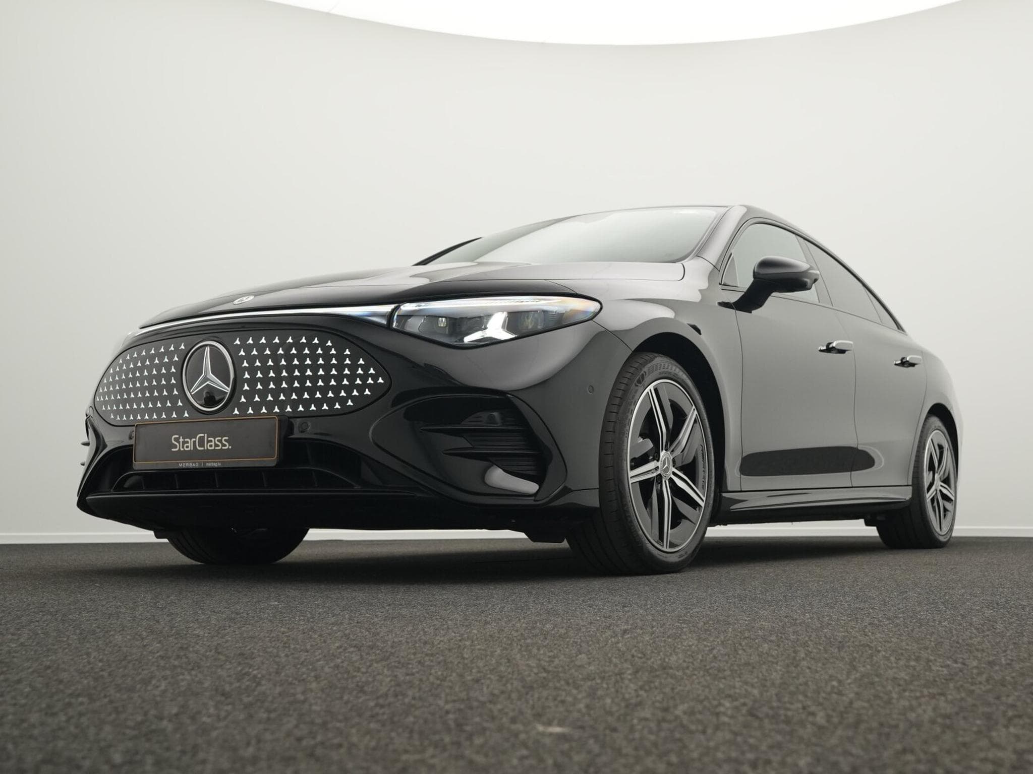 Mercedes CLA 250 + AMG-Line Multi+AHK+Pano+Night+Memo (2025) - Foto 10